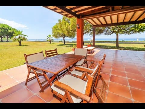 Villa Maria video