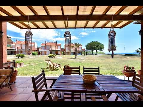 Dora's Beach House video