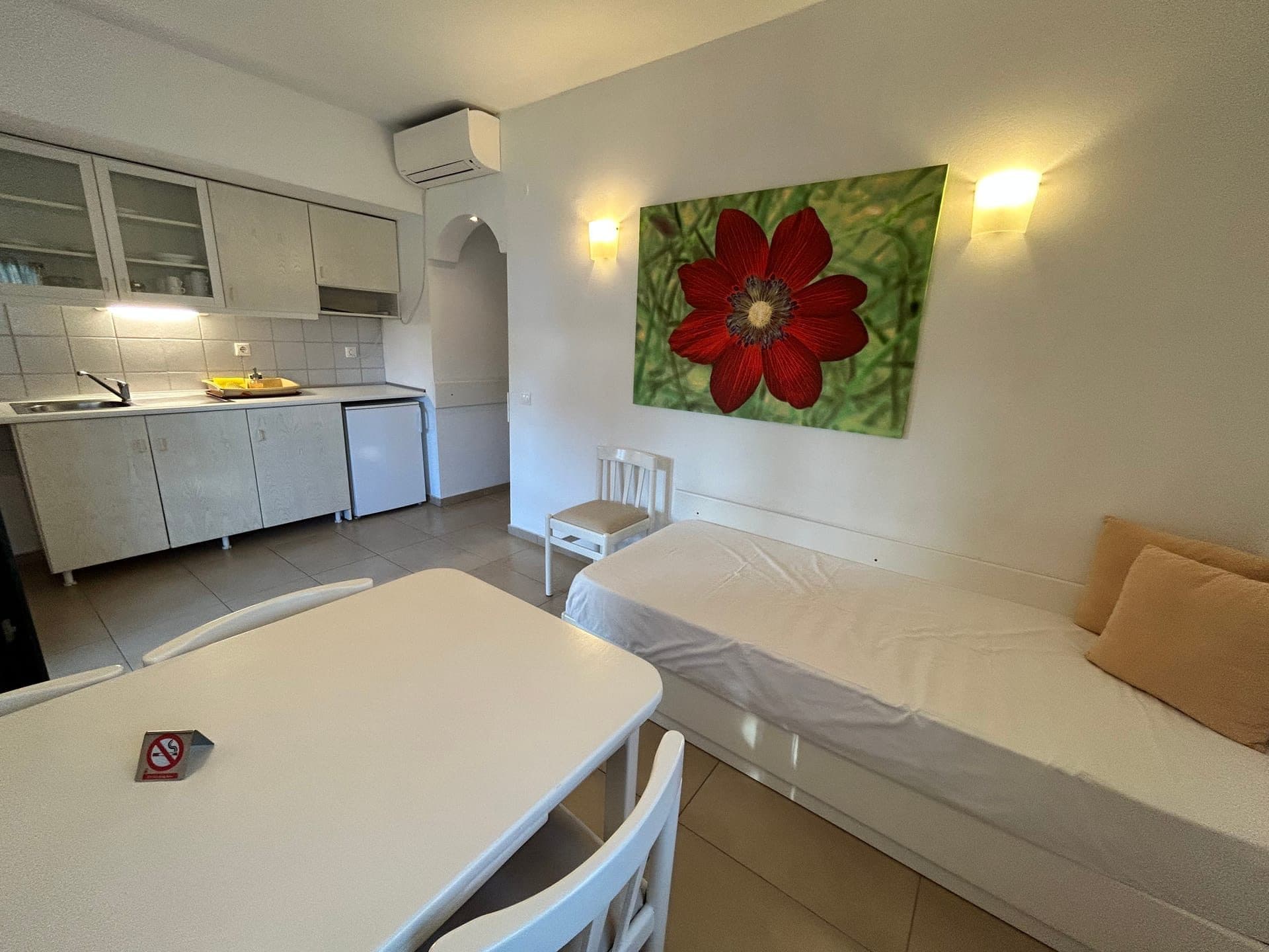 Apartment for 5 people, Afytos – photo 2 of 12