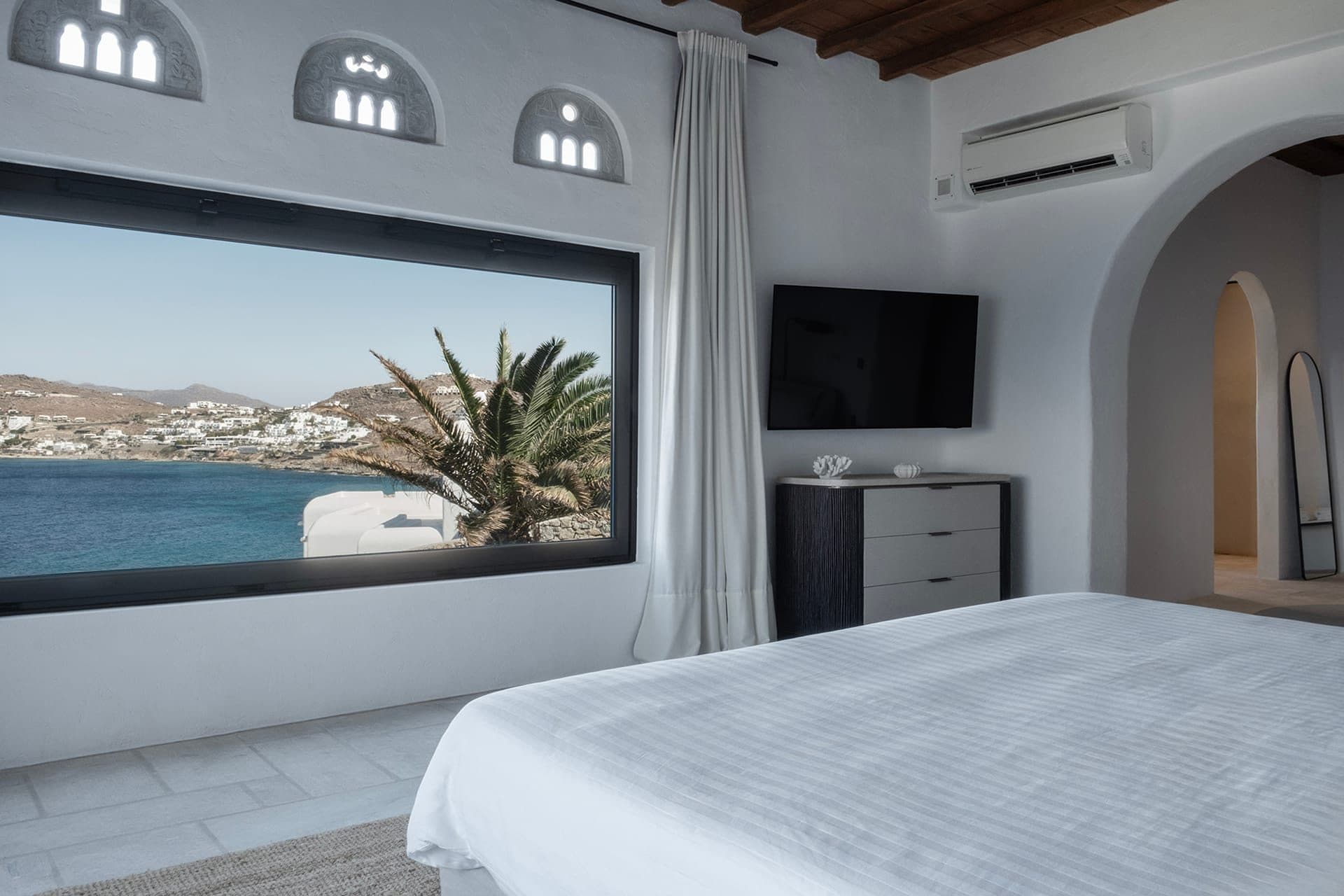 Sea Bliss Pool Sunset Villa- Eight Bedrooms, Mykonos – photo 43 of 109