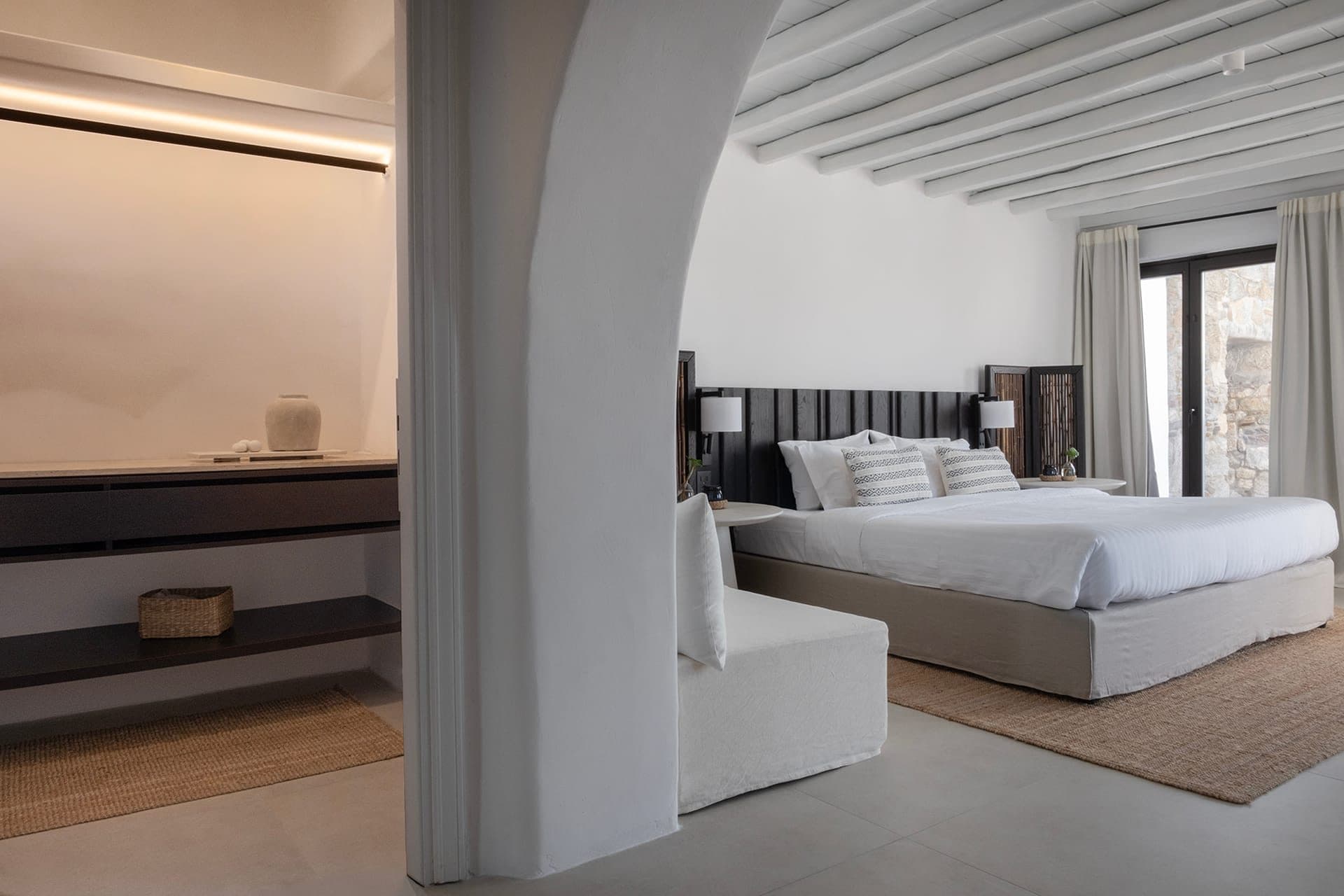Sea Bliss Pool Sunset Villa- Eight Bedrooms, Mykonos – photo 76 of 109
