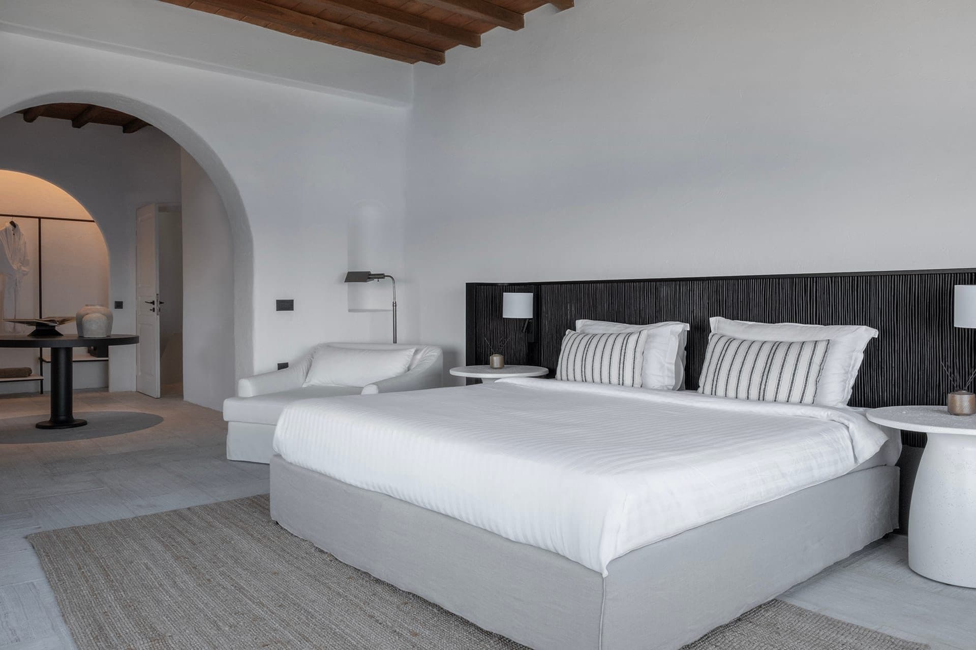 Sea Bliss Pool Sunset Villa- Eight Bedrooms, Mykonos – photo 45 of 109