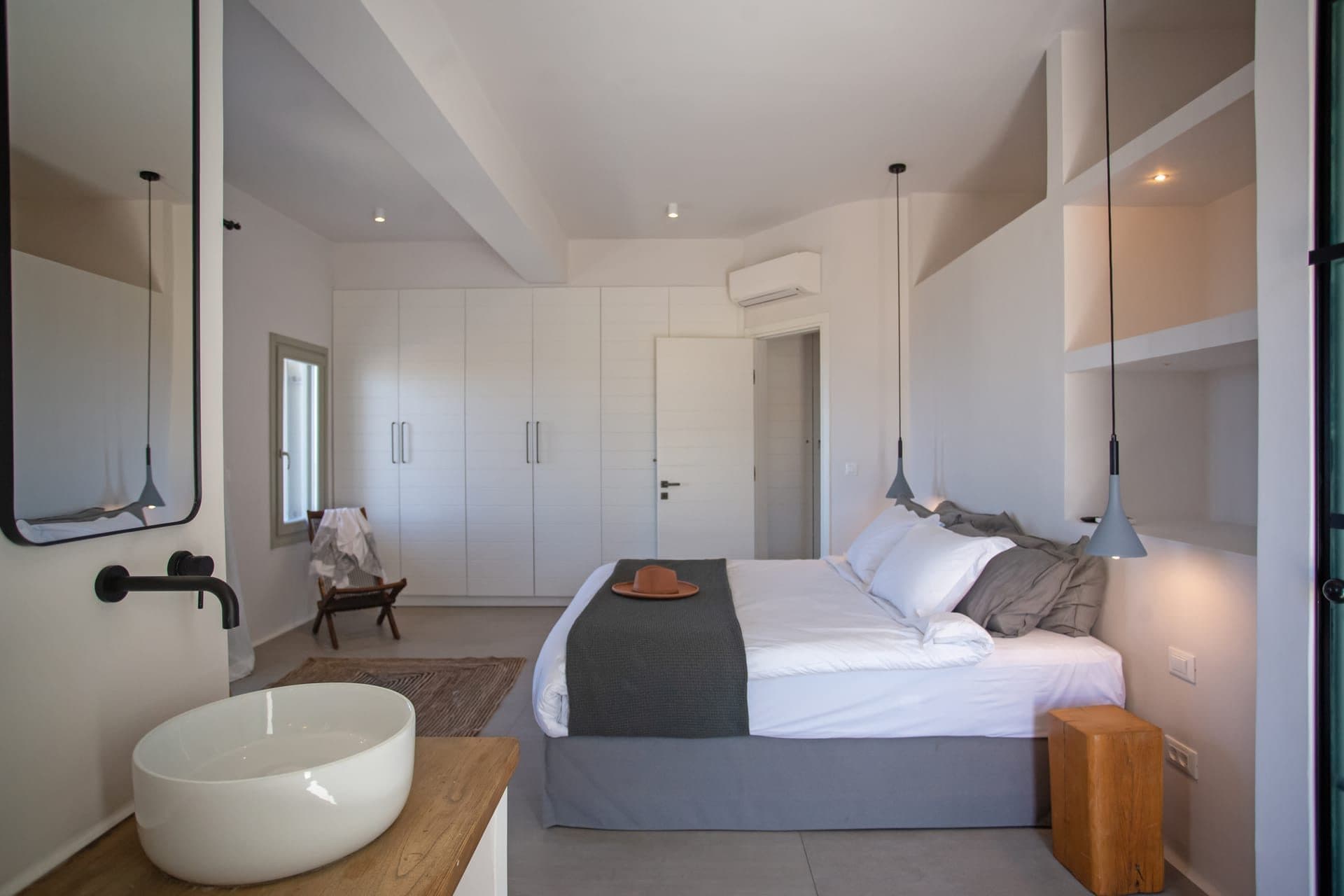 AURA Seaview Sunset Pool Villa - Six Bedrooms, Armenistis Lighthouse – photo 43 of 120
