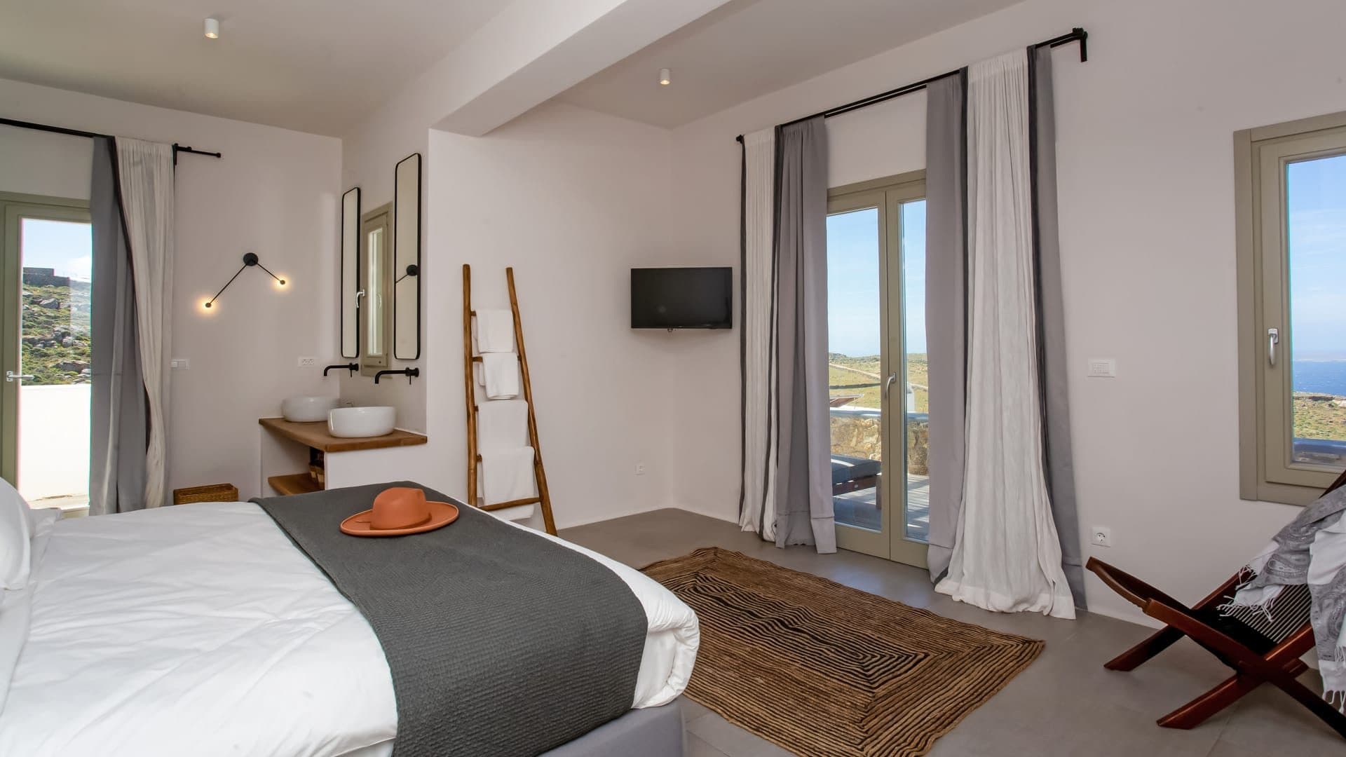 AURA Seaview Sunset Pool Villa - Six Bedrooms, Armenistis Lighthouse – photo 41 of 120