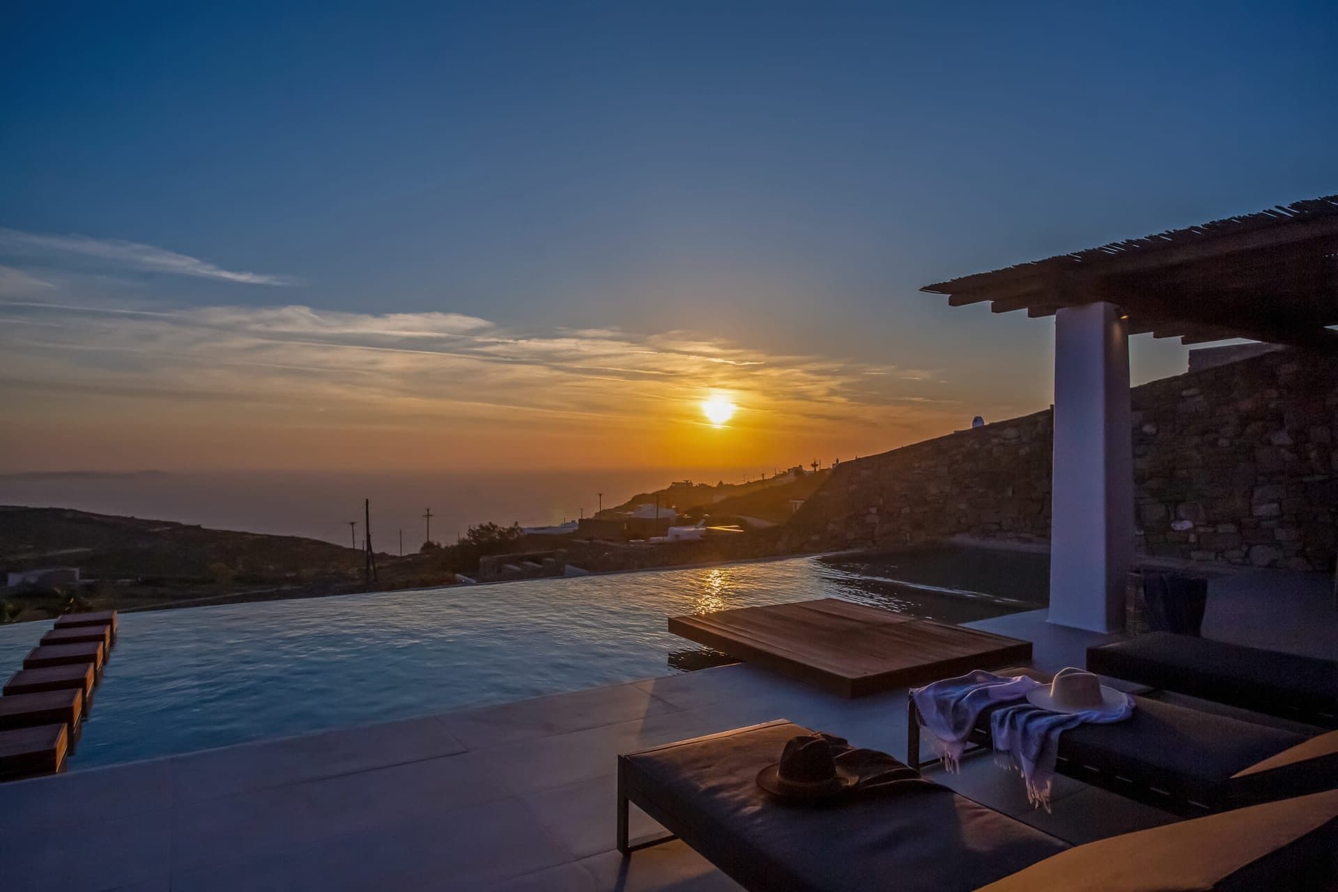 AURA Seaview Sunset Pool Villa - Six Bedrooms, Armenistis Lighthouse – photo 78 of 120