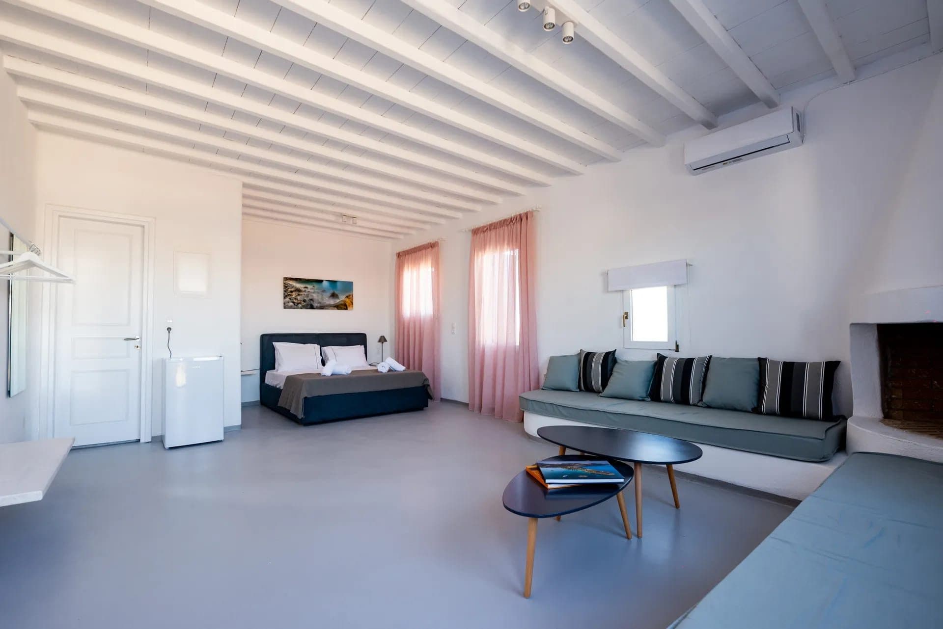 Aquileria Seaview Pool Villa - Seven Bedrooms, Mykonos – photo 75 of 89