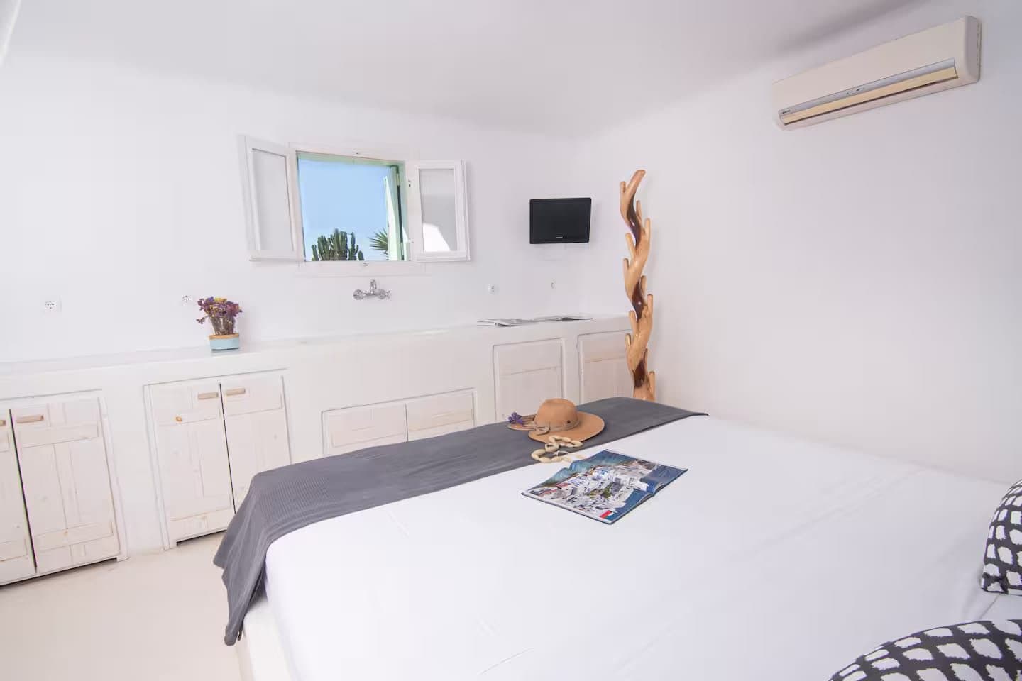 Mando 1 Pool Villa with Sea Views - Five Bedrooms, Mykonos – photo 43 of 53