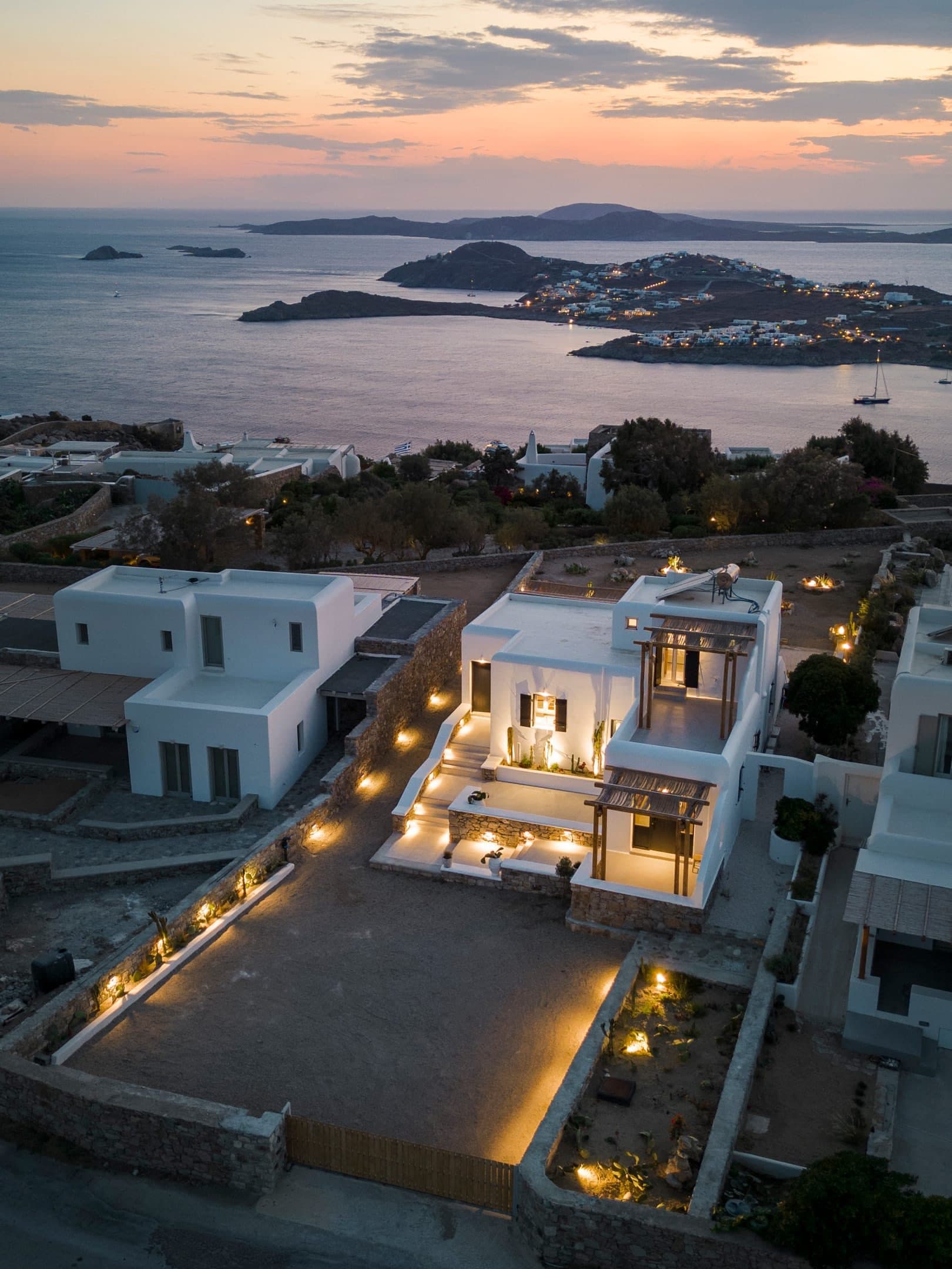 Saint L. Heated Pool Sunset Villa - Three Bedrooms, Mykonos – photo 24 of 53