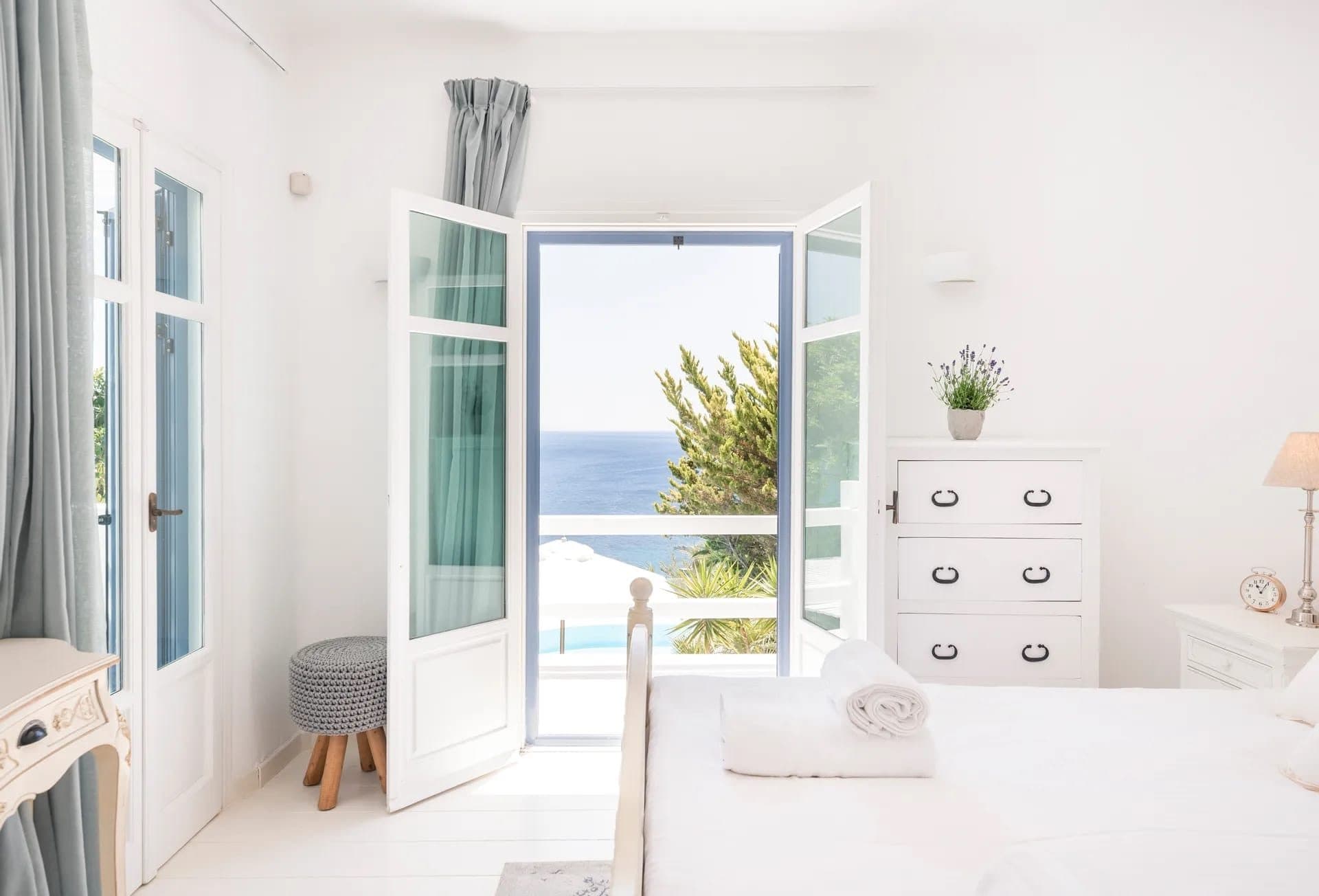 Zegna Pool Villa with Sea Views - Three Bedrooms, Mykonos – photo 21 of 53