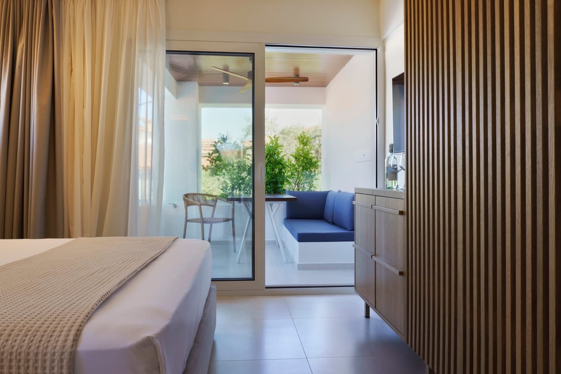 Comfort Suite with Jacuzzi, Pefkochori – photo 22 of 22