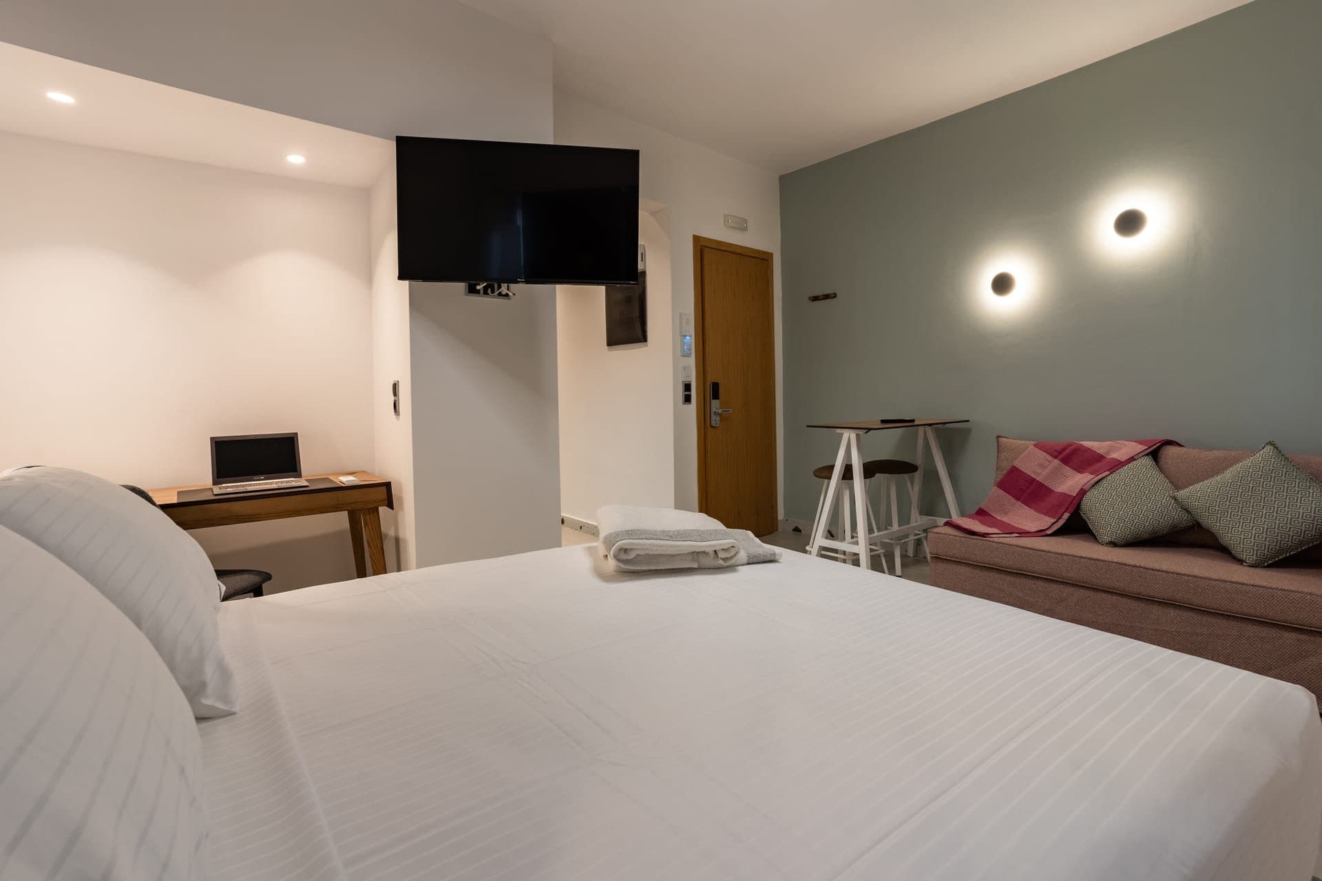 Deluxe Apartment Urban, Iraklio – photo 4 of 20