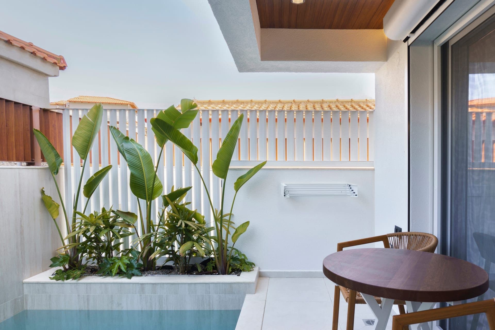 Comfort Suite with Private Pool, Pefkochori – photo 7 of 13