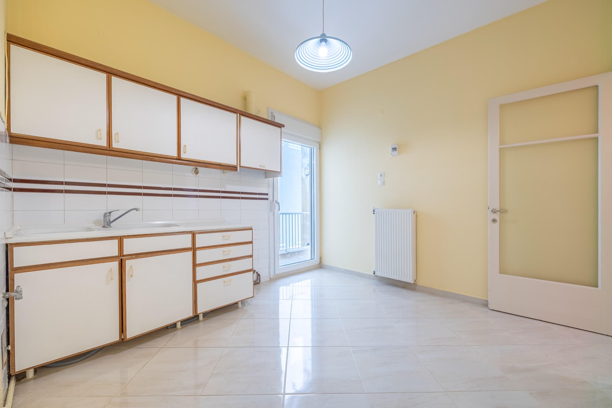 84 m² Two-Bedroom Apartment for Sale in Charilaou, Thessaloniki, Thessaloniki – photo 15 of 29