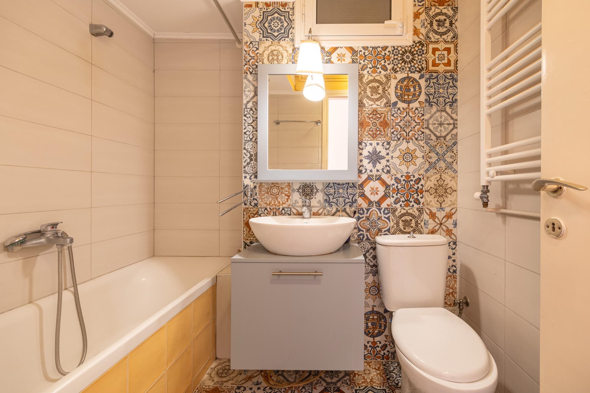 84 m² Two-Bedroom Apartment for Sale in Charilaou, Thessaloniki, Thessaloniki – photo 21 of 29