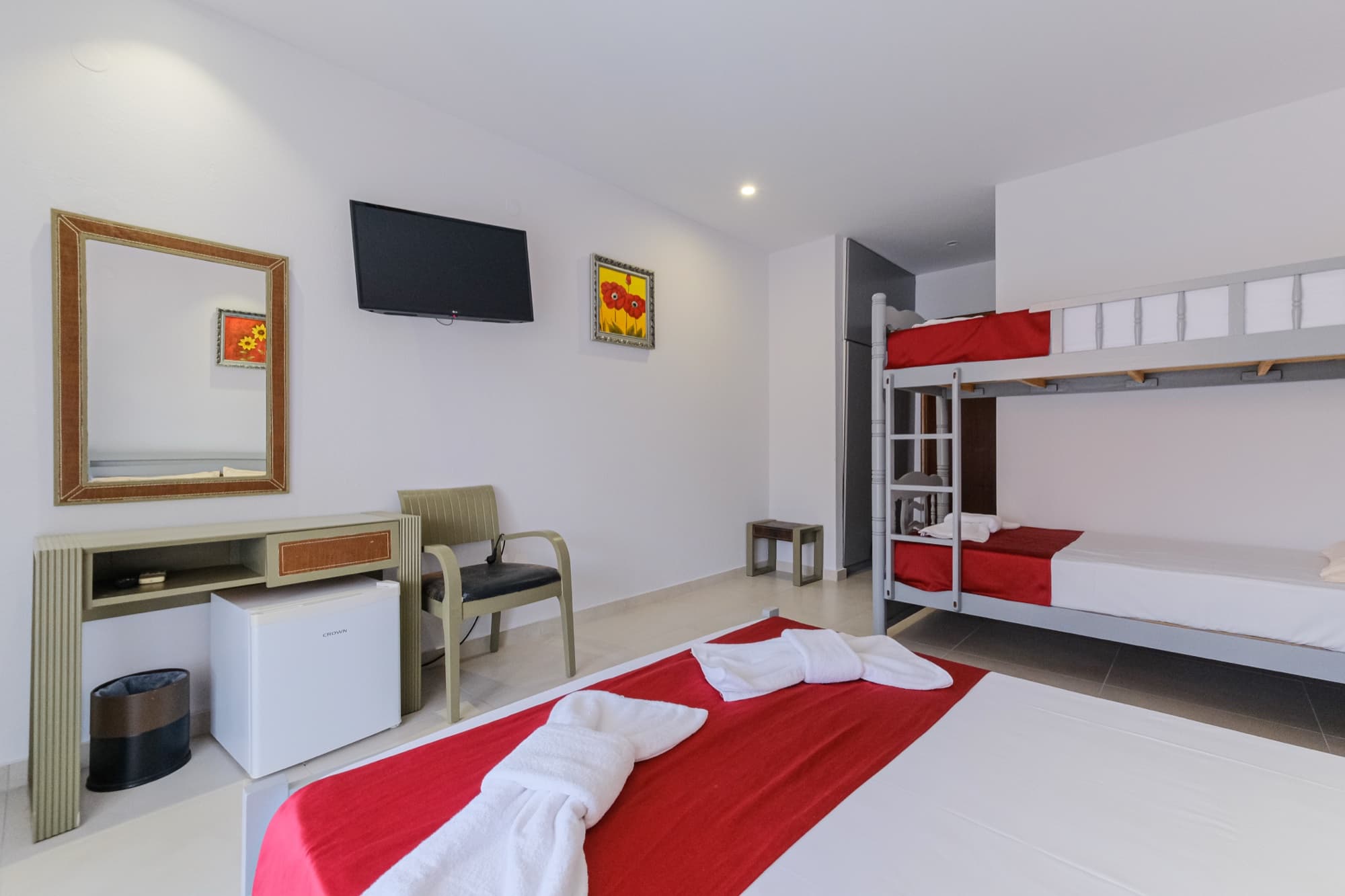 3-Star, 71-Room Hotel for Sale in Pefkochori, Halkidiki, Pefkochori – photo 24 of 40