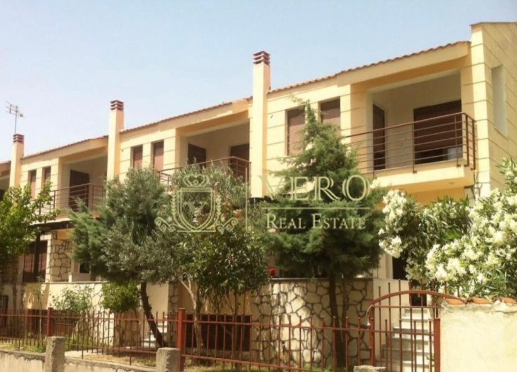 Three-Bedroom Maisonette for Sale in Nikiti, Halkidiki, Nikiti – photo 6 of 40