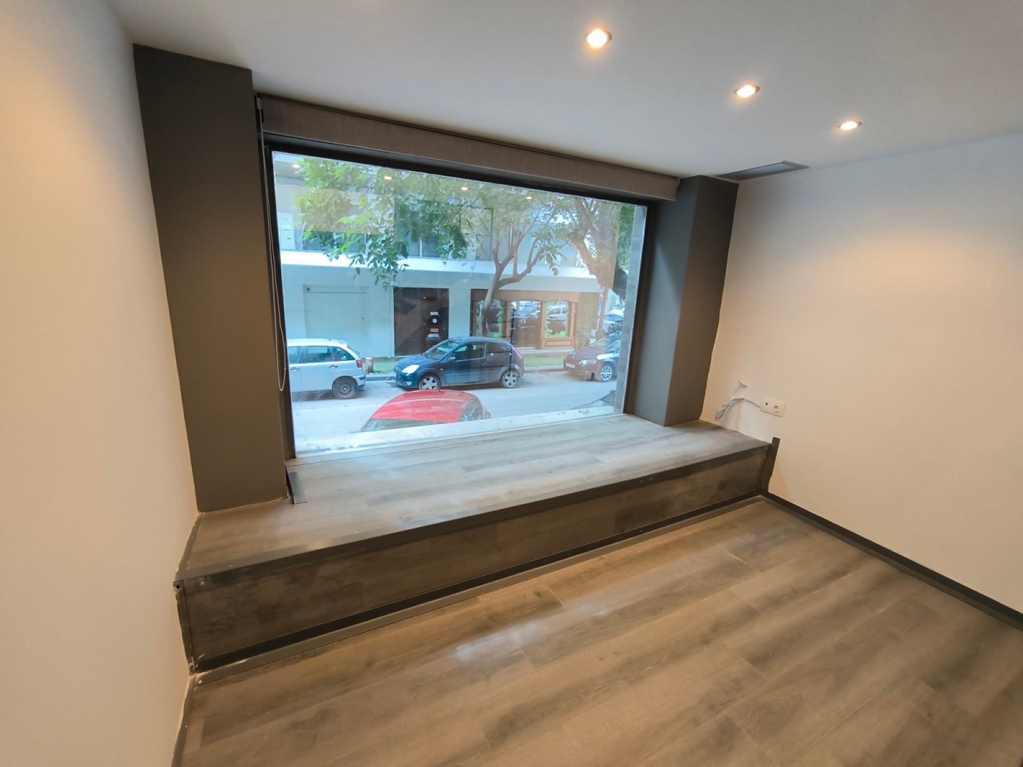 113 m² Renovated Two-Bedroom Apartment for Sale in Thessaloniki, Thessaloniki – photo 10 of 16