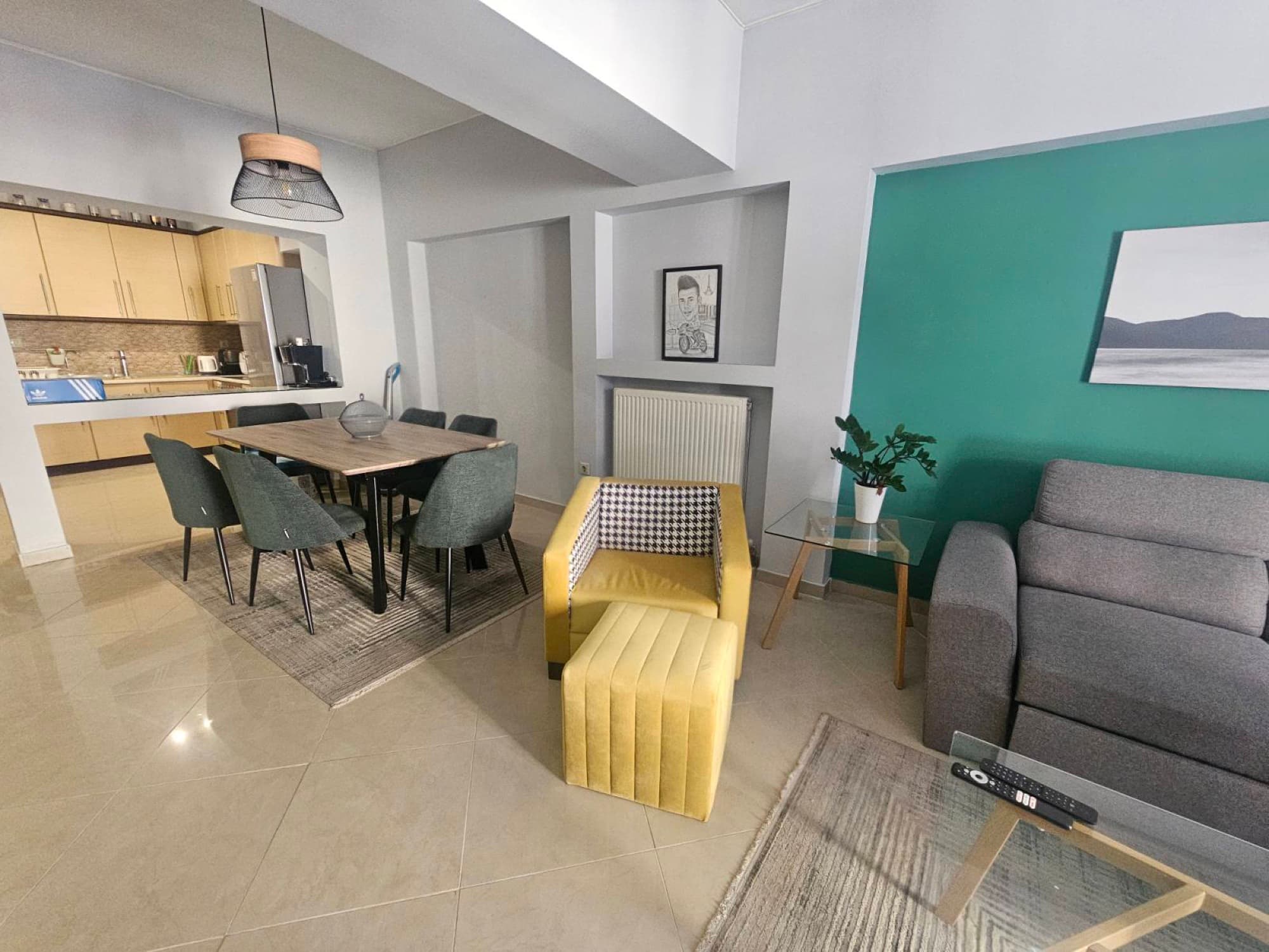 Renovated Two-Bedroom Apartment for Sale on Dialeti Street, Thessaloniki, Thessaloniki – photo 4 of 4