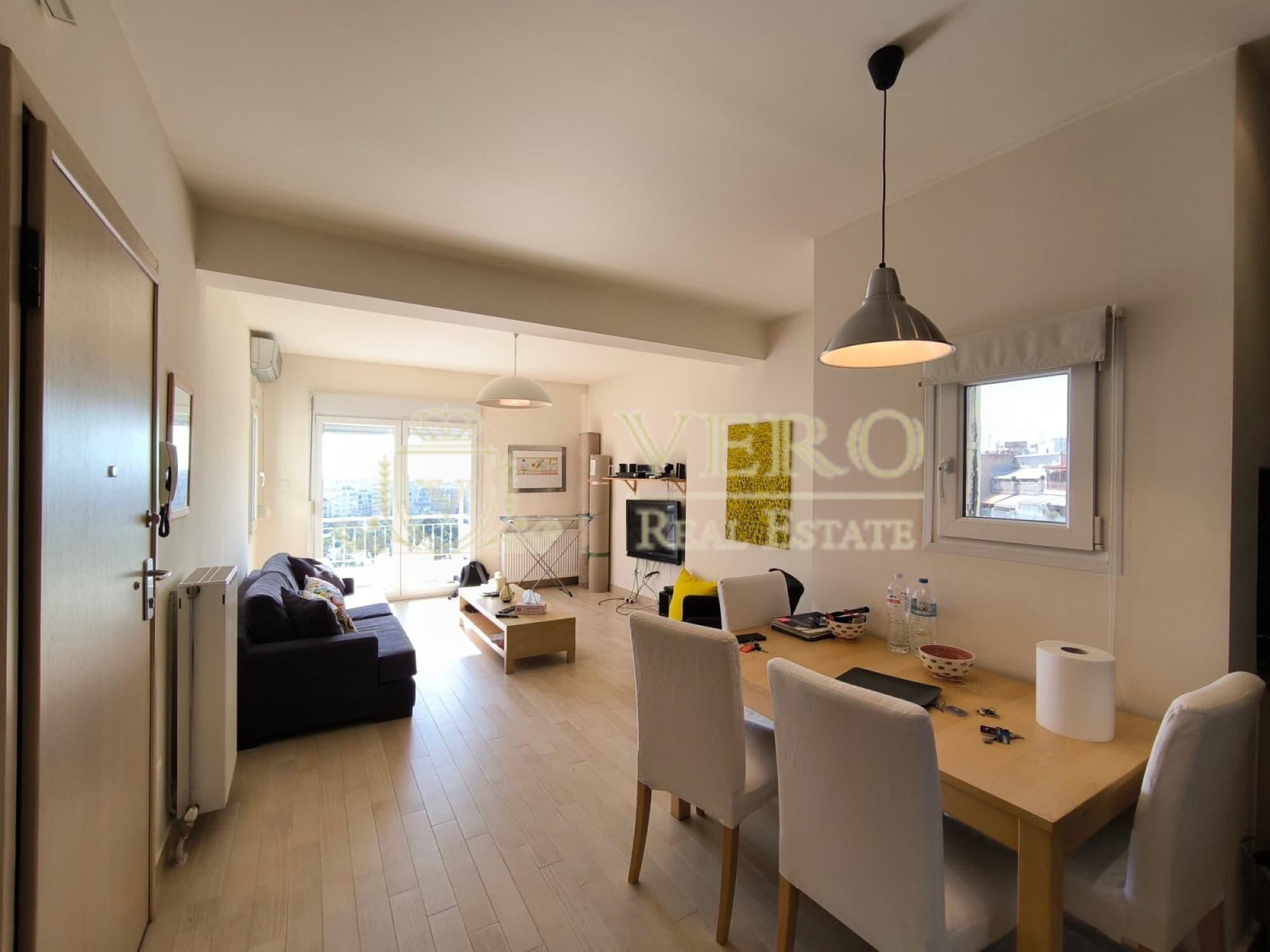 Renovated Two-Bedroom Penthouse Apartment for Sale in Thessaloniki, Thessaloniki – photo 34 of 40