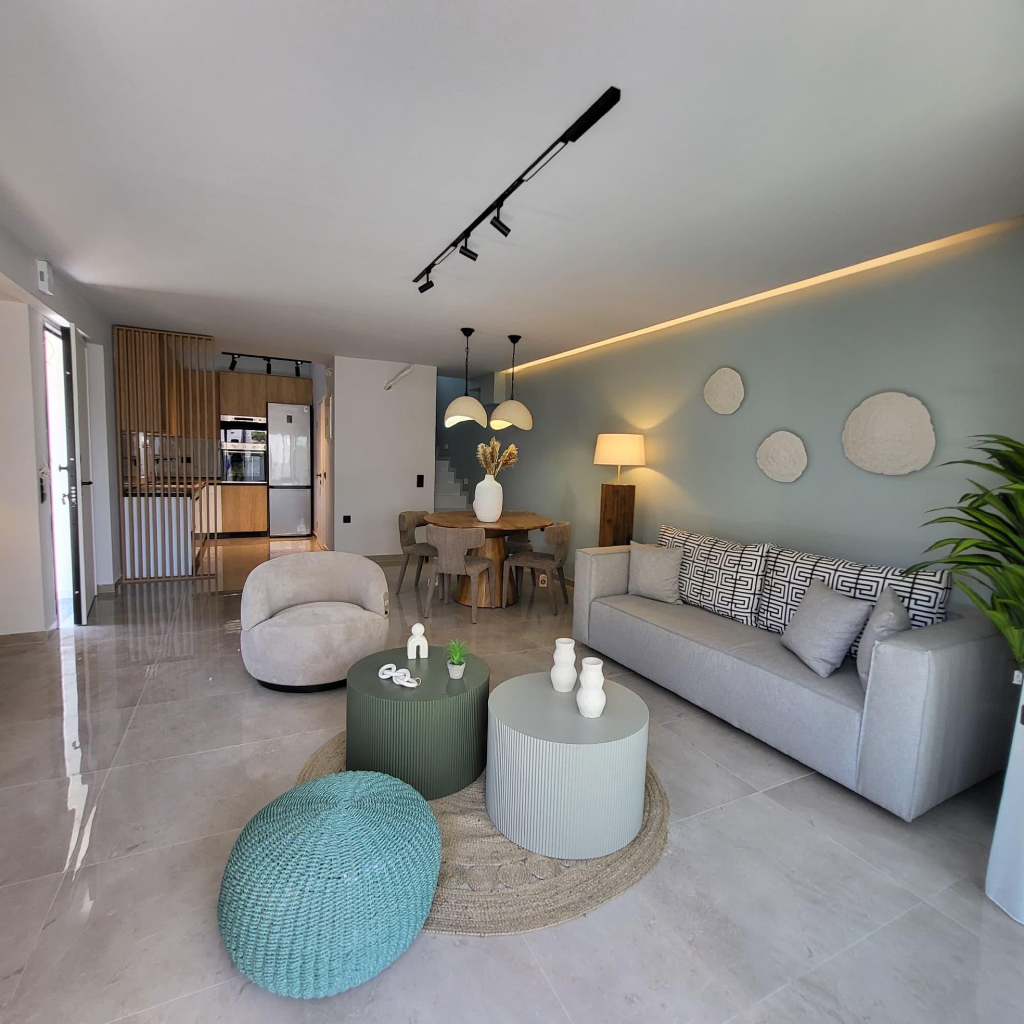 110 m² Two-Bedroom Maisonette for Sale in Pefkochori, Halkidiki, Pefkochori – photo 11 of 16