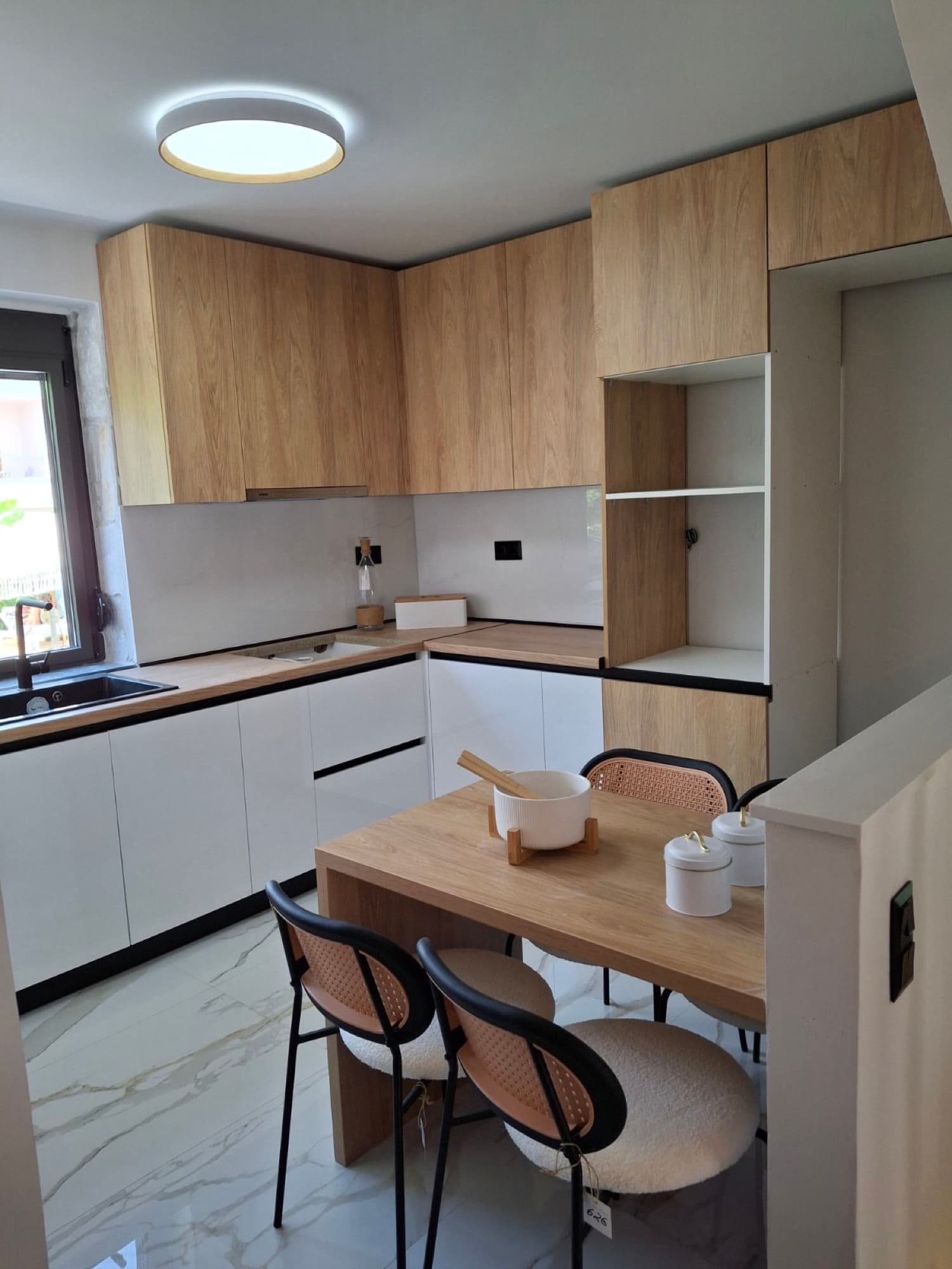 142 m² Four-Bedroom Maisonette for Sale in Pefkochori, Pefkochori – photo 2 of 6