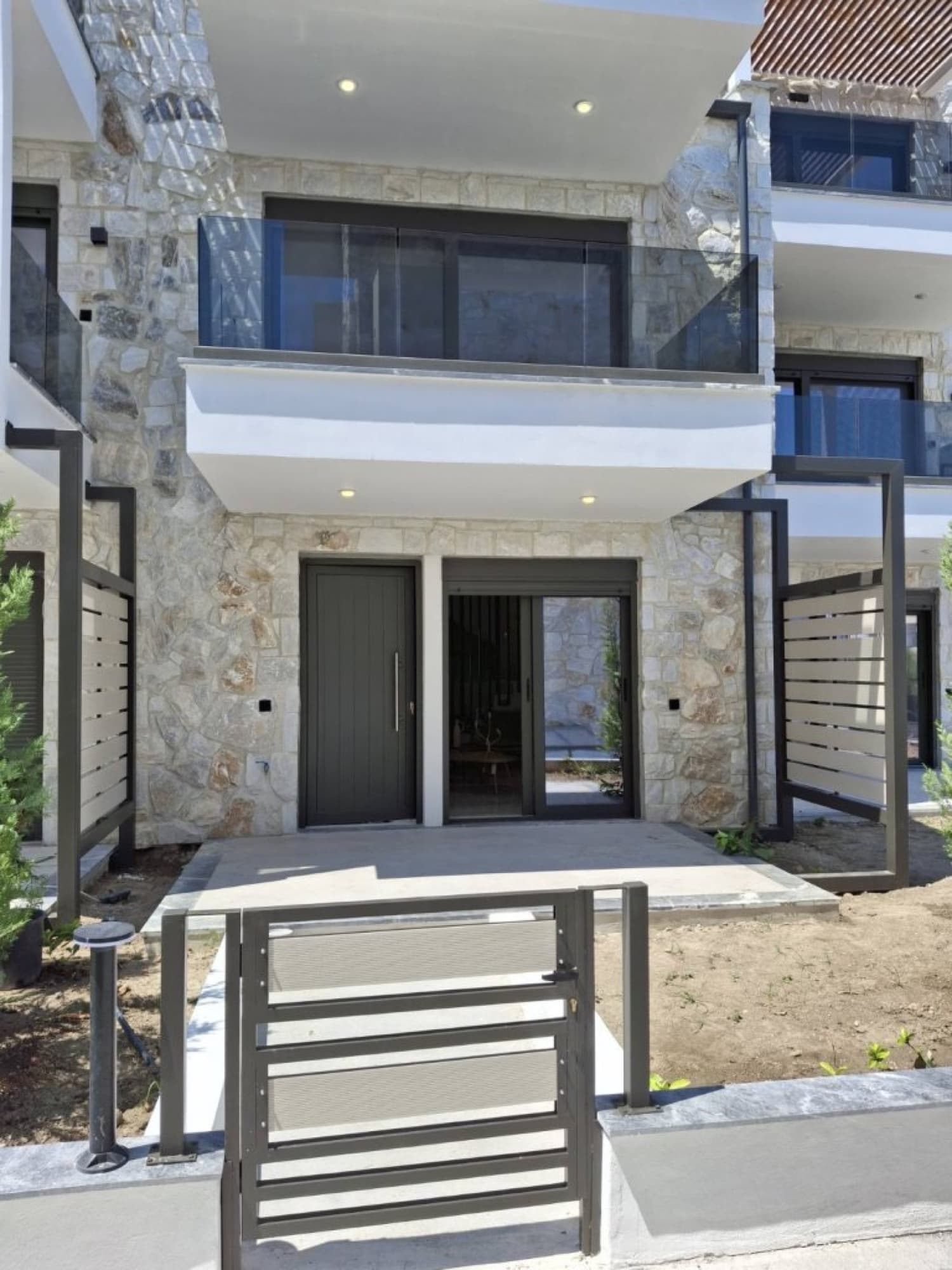 142 m² Four-Bedroom Maisonette for Sale in Pefkochori, Pefkochori – photo 3 of 6
