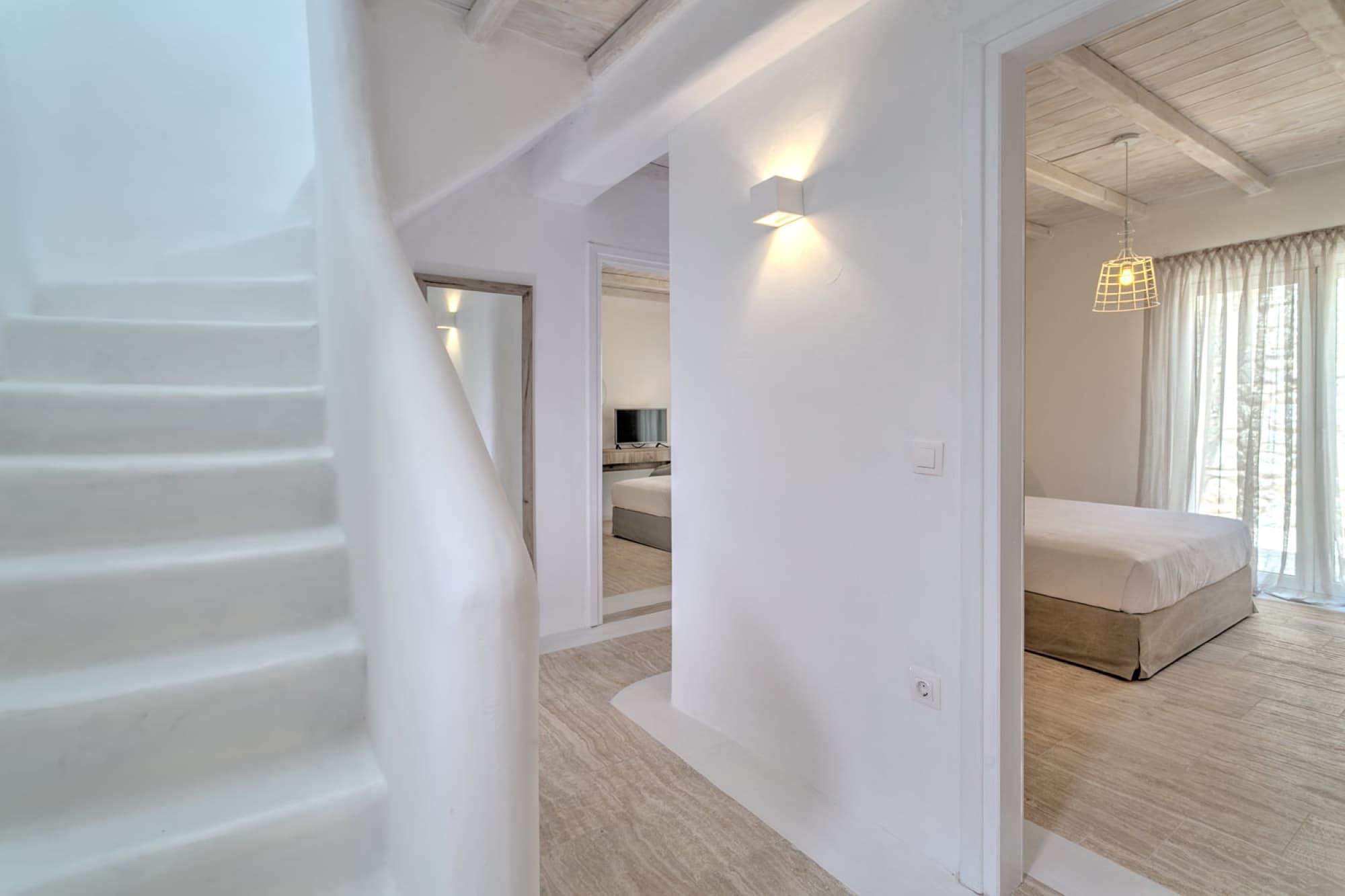 800 m² Sea-View Hotel for Sale in Elia, Mykonos, Elia – photo 13 of 32