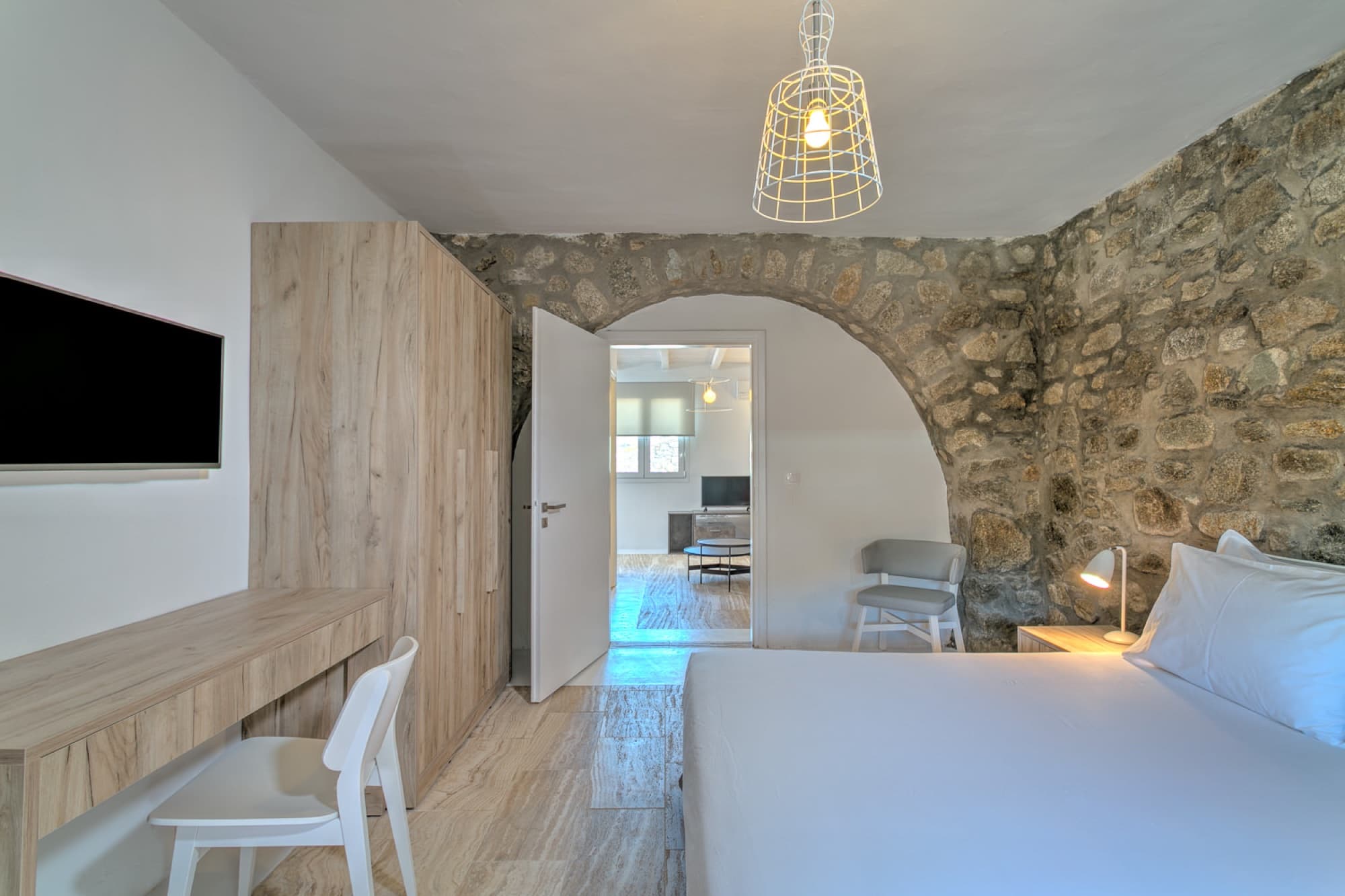 800 m² Sea-View Hotel for Sale in Elia, Mykonos, Elia – photo 21 of 32