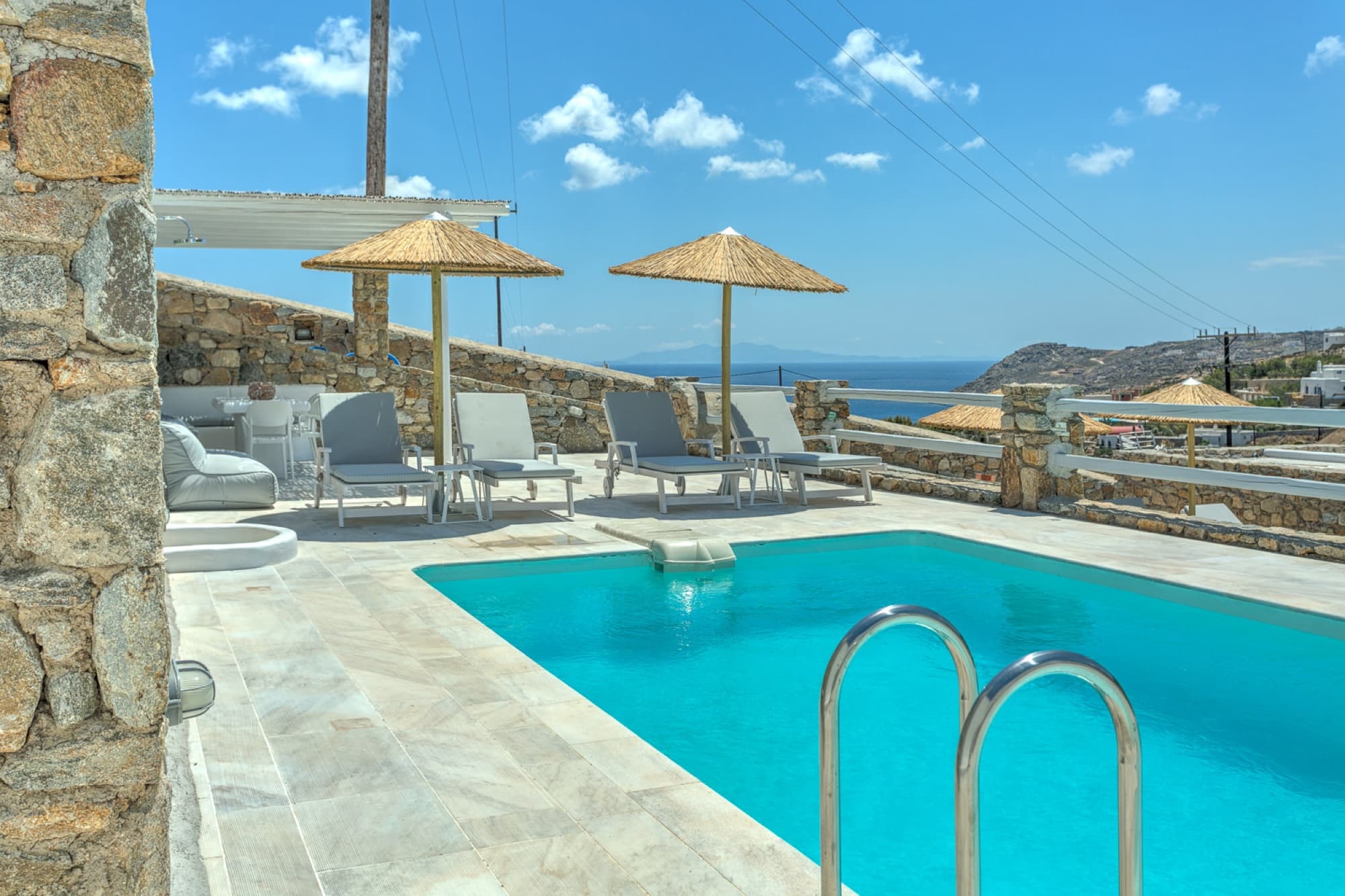 800 m² Sea-View Hotel for Sale in Elia, Mykonos, Elia – photo 31 of 32