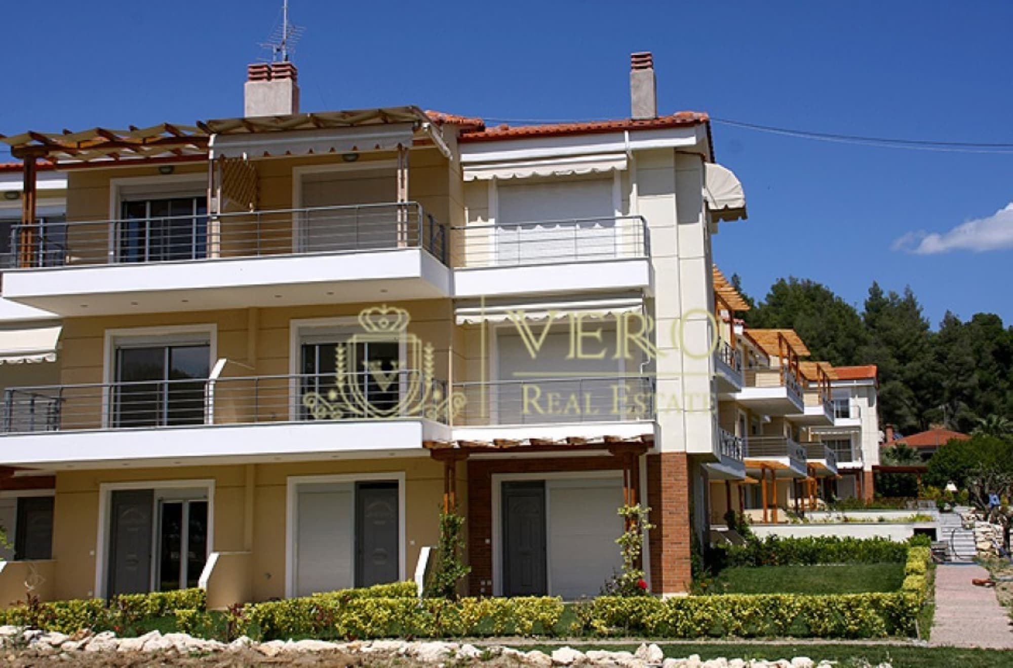 57 m² Two-Bedroom Apartment for Sale in Siviri, Siviri – photo 3 of 40