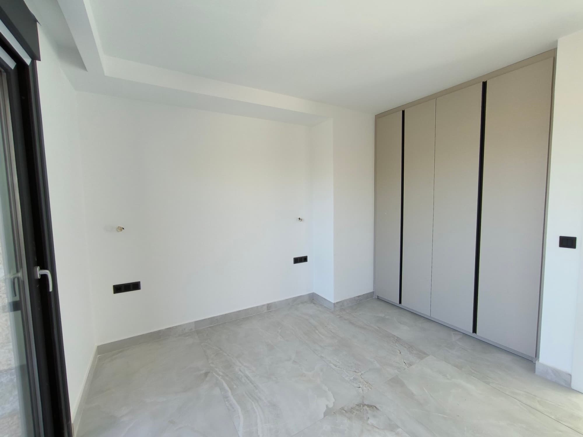 160 m² Four-Bedroom Maisonette for Sale in Pefkochori, Halkidiki, Pefkochori – photo 13 of 33