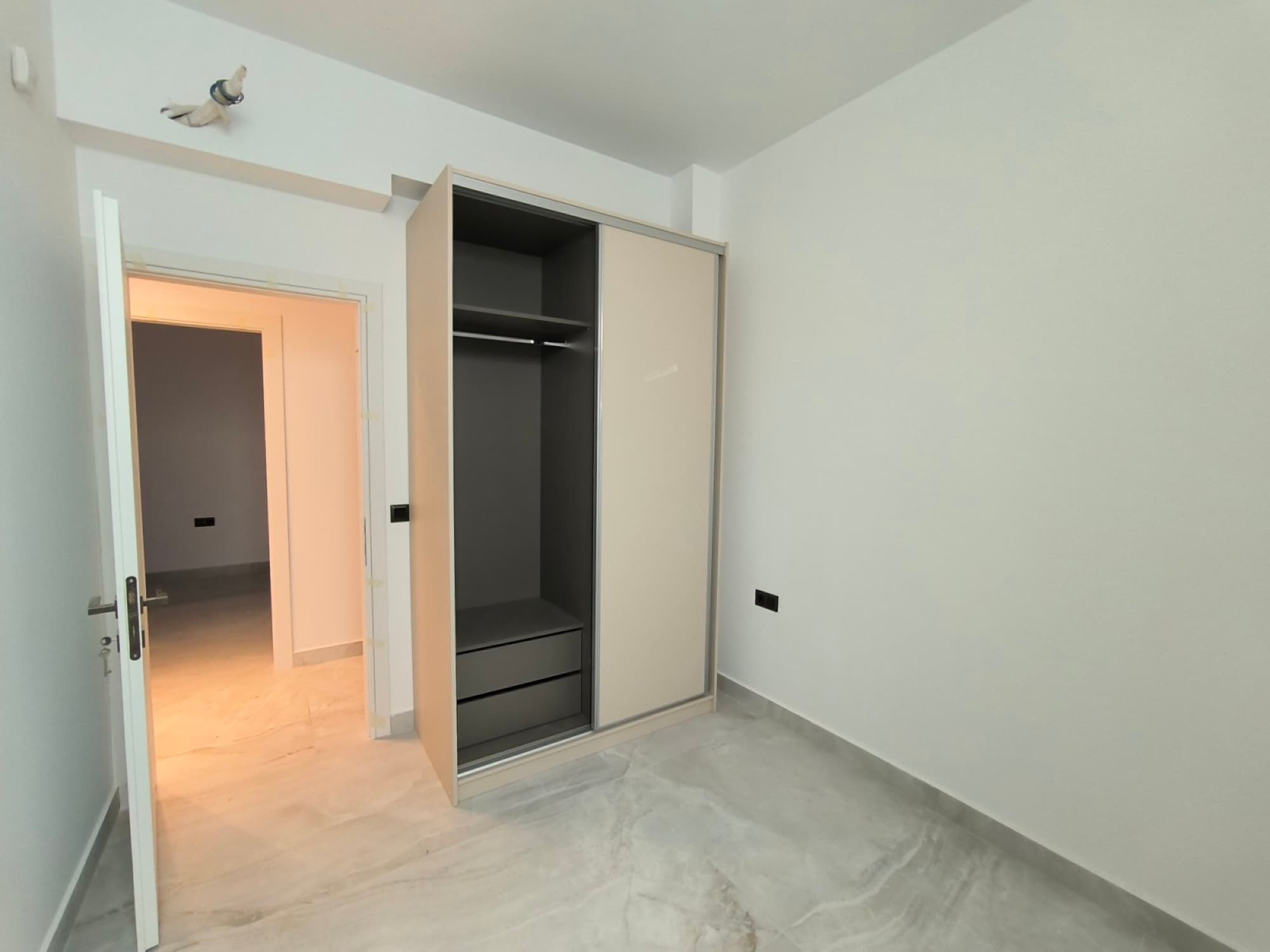 160 m² Four-Bedroom Maisonette for Sale in Pefkochori, Halkidiki, Pefkochori – photo 23 of 33