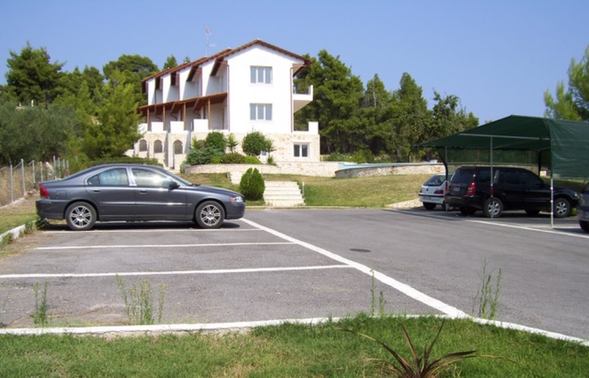 90 m² Two-Bedroom Maisonette for Sale in Chalkidiki, Paliouri – photo 1 of 28