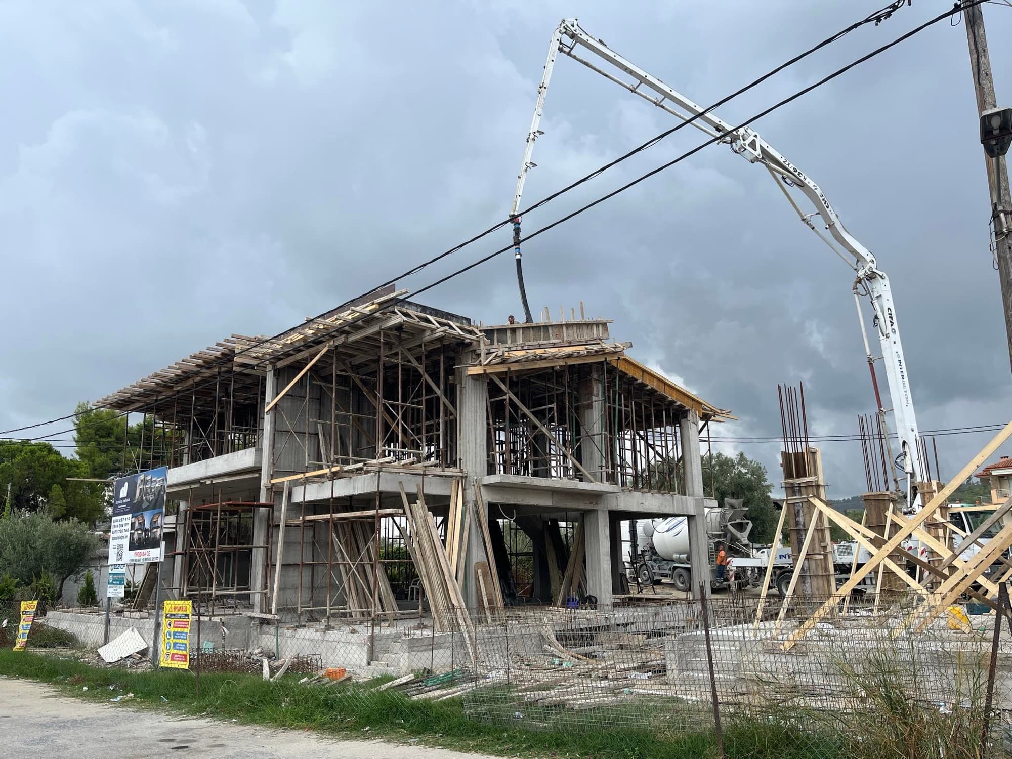 Four-Bedroom Stone-Built Maisonette for Sale in Pefkochori, Halkidiki, Pefkochori – photo 11 of 31