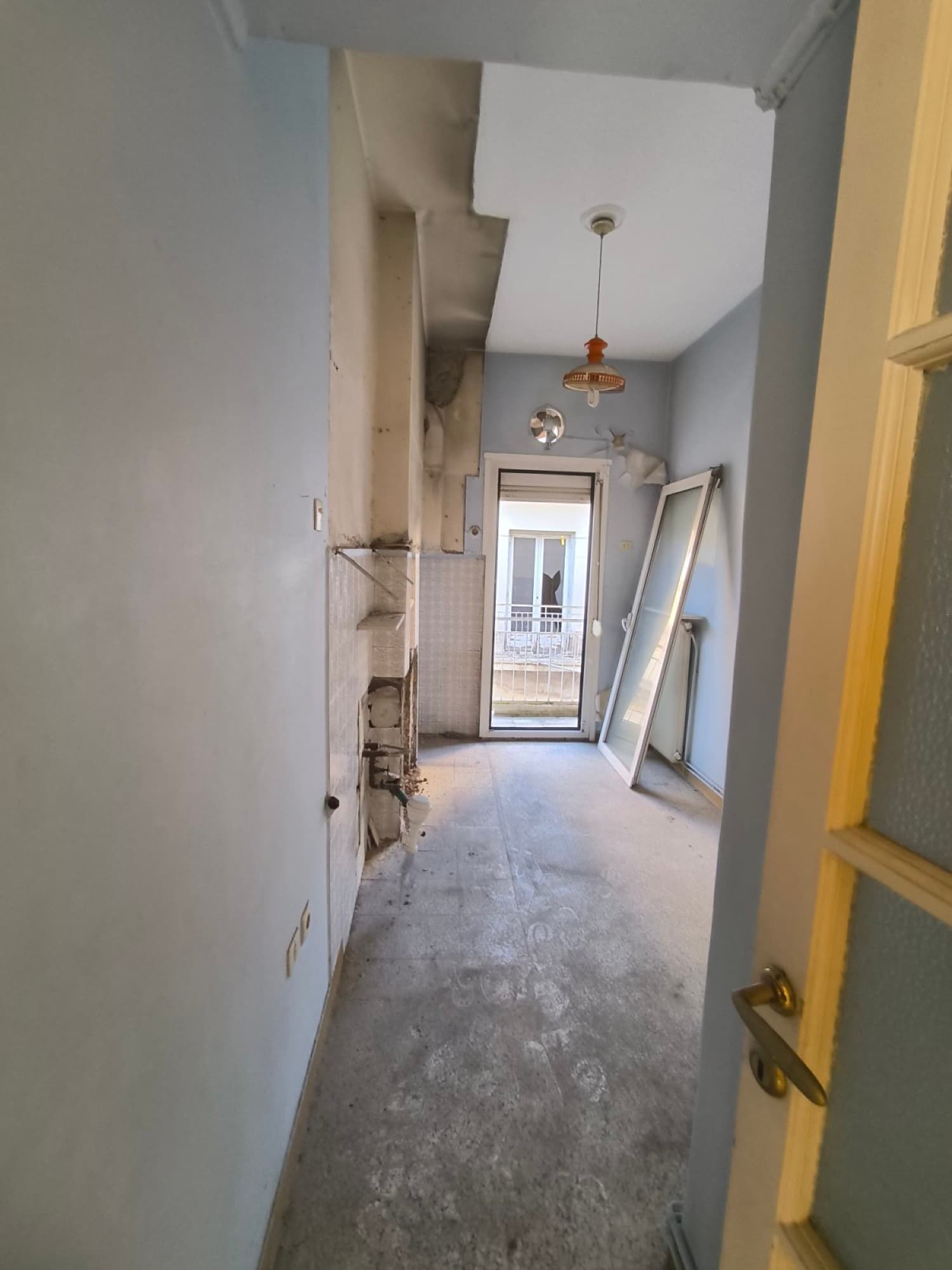 100 m² Three-Bedroom Penthouse for Sale in Central Thessaloniki, Thessaloniki – photo 5 of 27