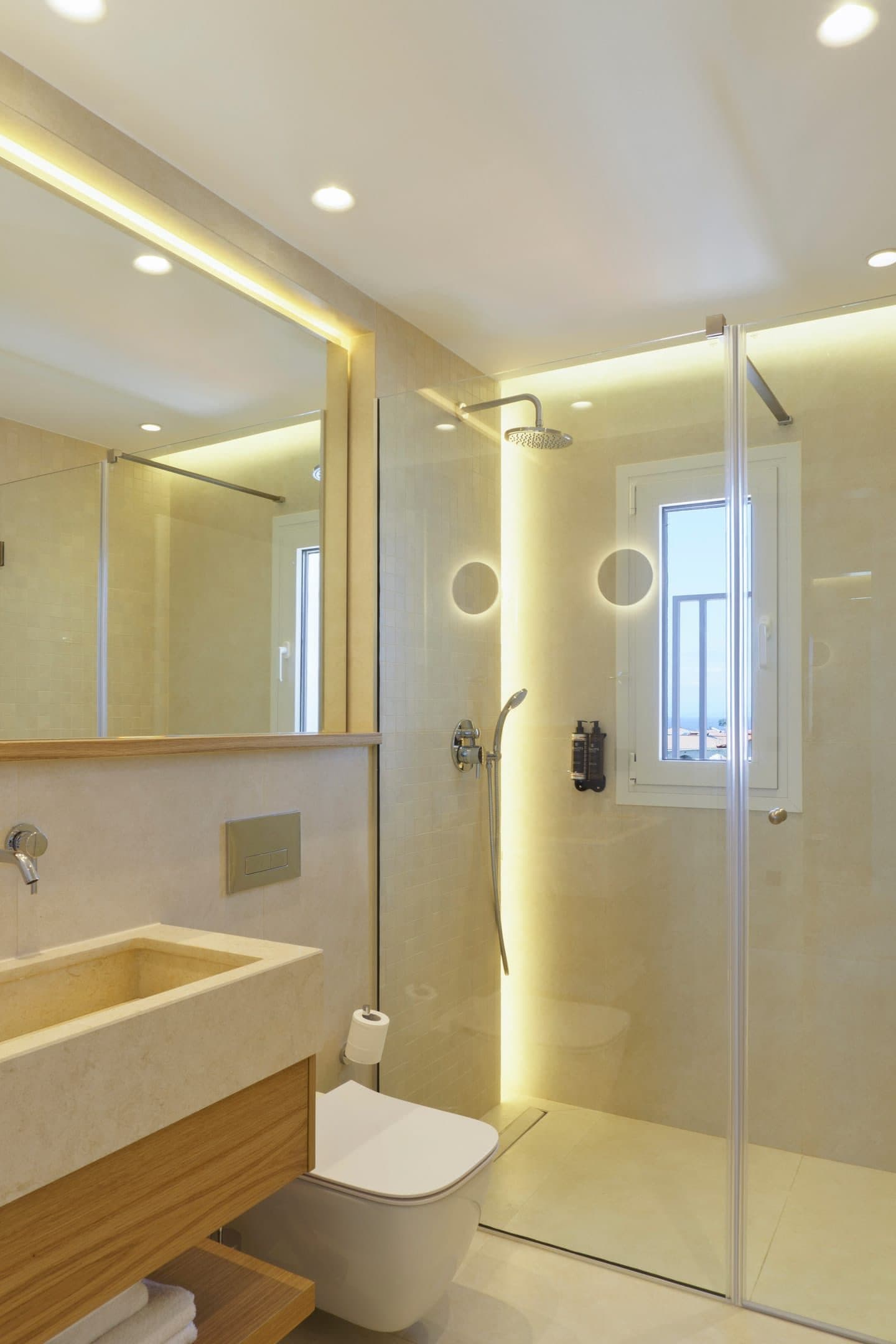 Sea View Penthouse with Jacuzzi, Pefkochori – photo 14 of 23