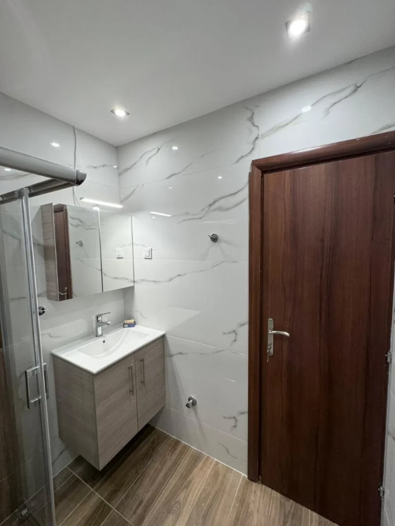 Two-Bedroom Apartment for Sale in Kamara, Thessaloniki, Thessaloniki – photo 12 of 40