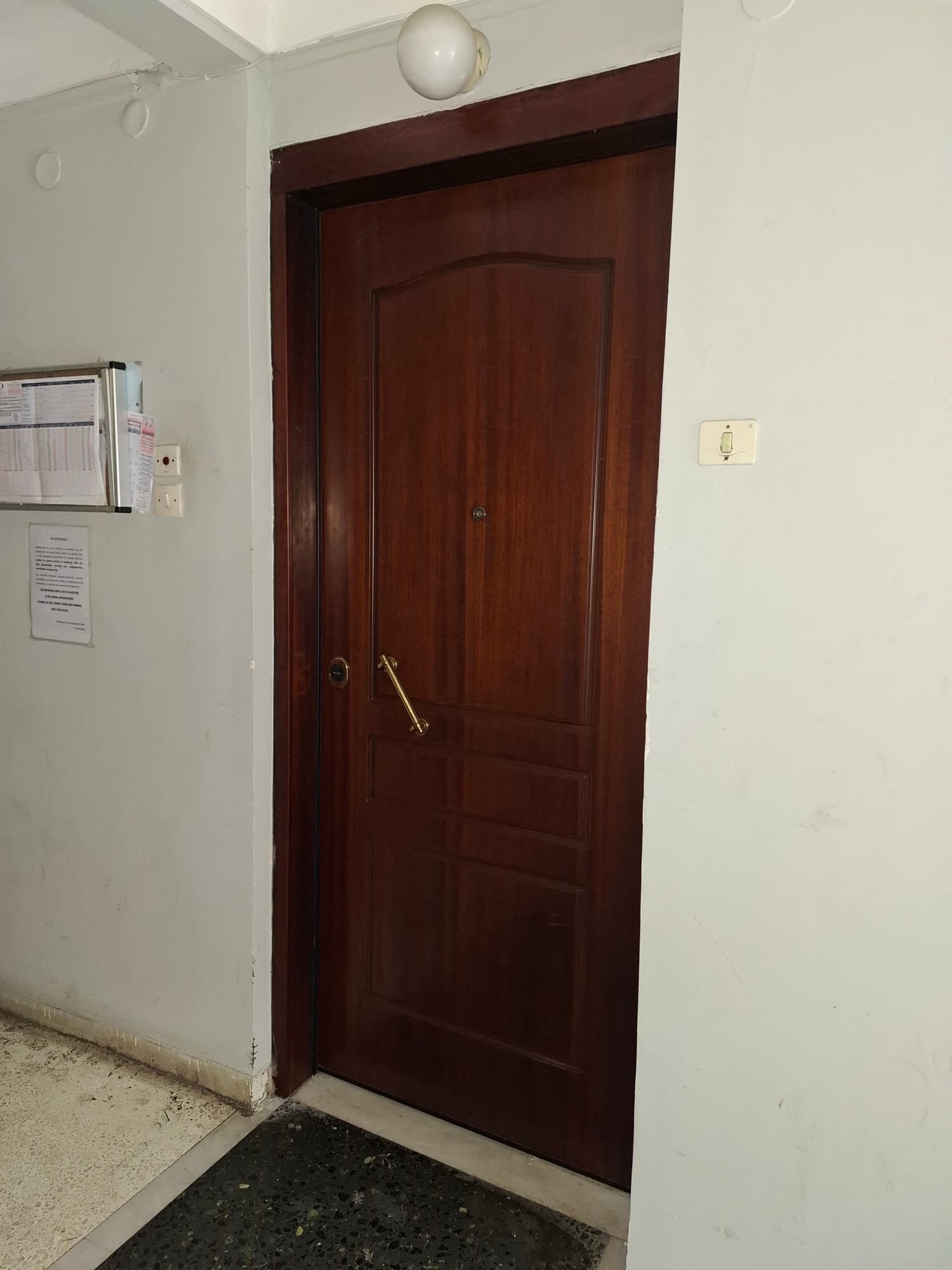 Two-Bedroom Apartment for Sale in Kamara, Thessaloniki, Thessaloniki – photo 29 of 40
