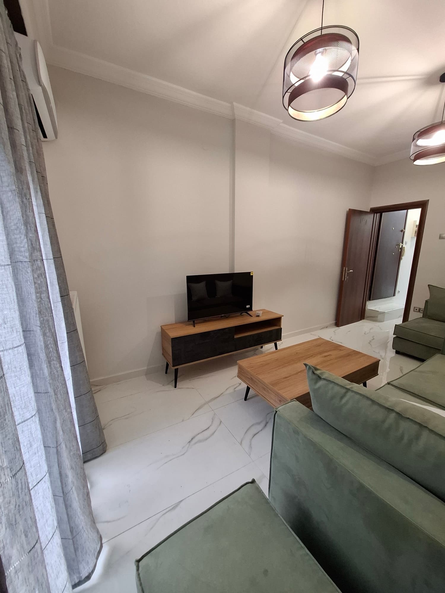 Two-Bedroom Apartment for Sale in Kamara, Thessaloniki, Thessaloniki – photo 34 of 40