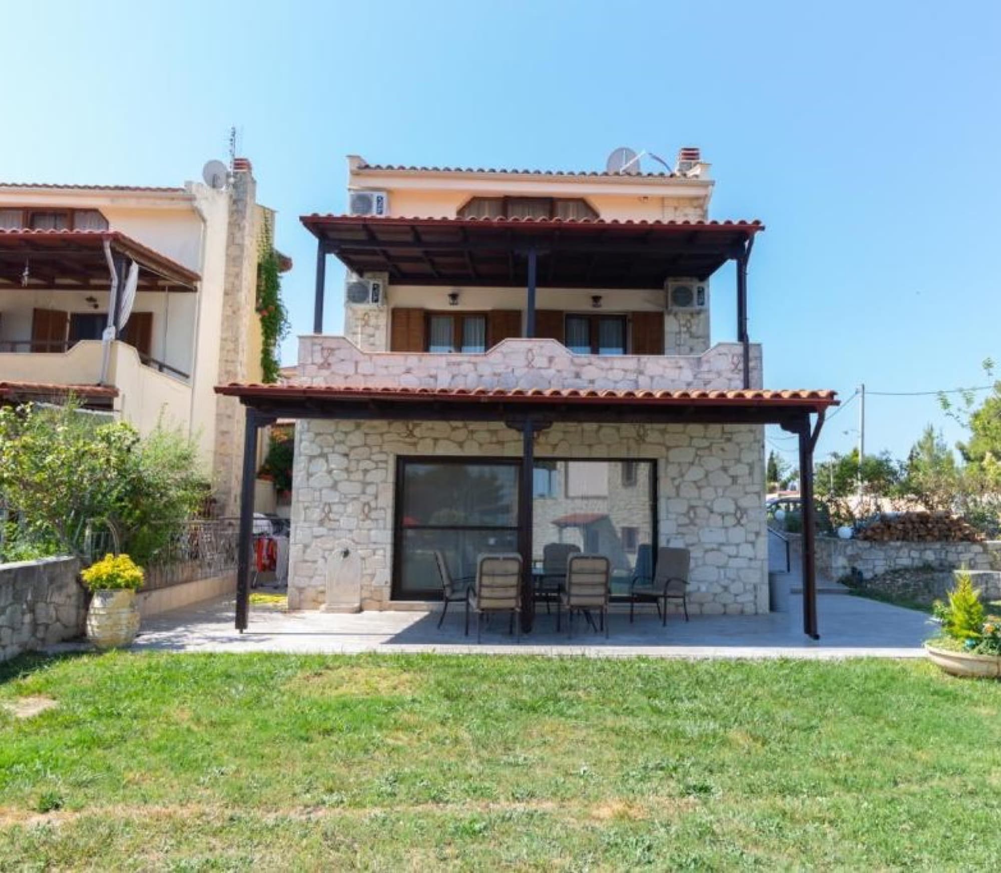 Three-Bedroom Sea-View Maisonette for Sale in Afytos, Halkidiki, Afytos – photo 8 of 27