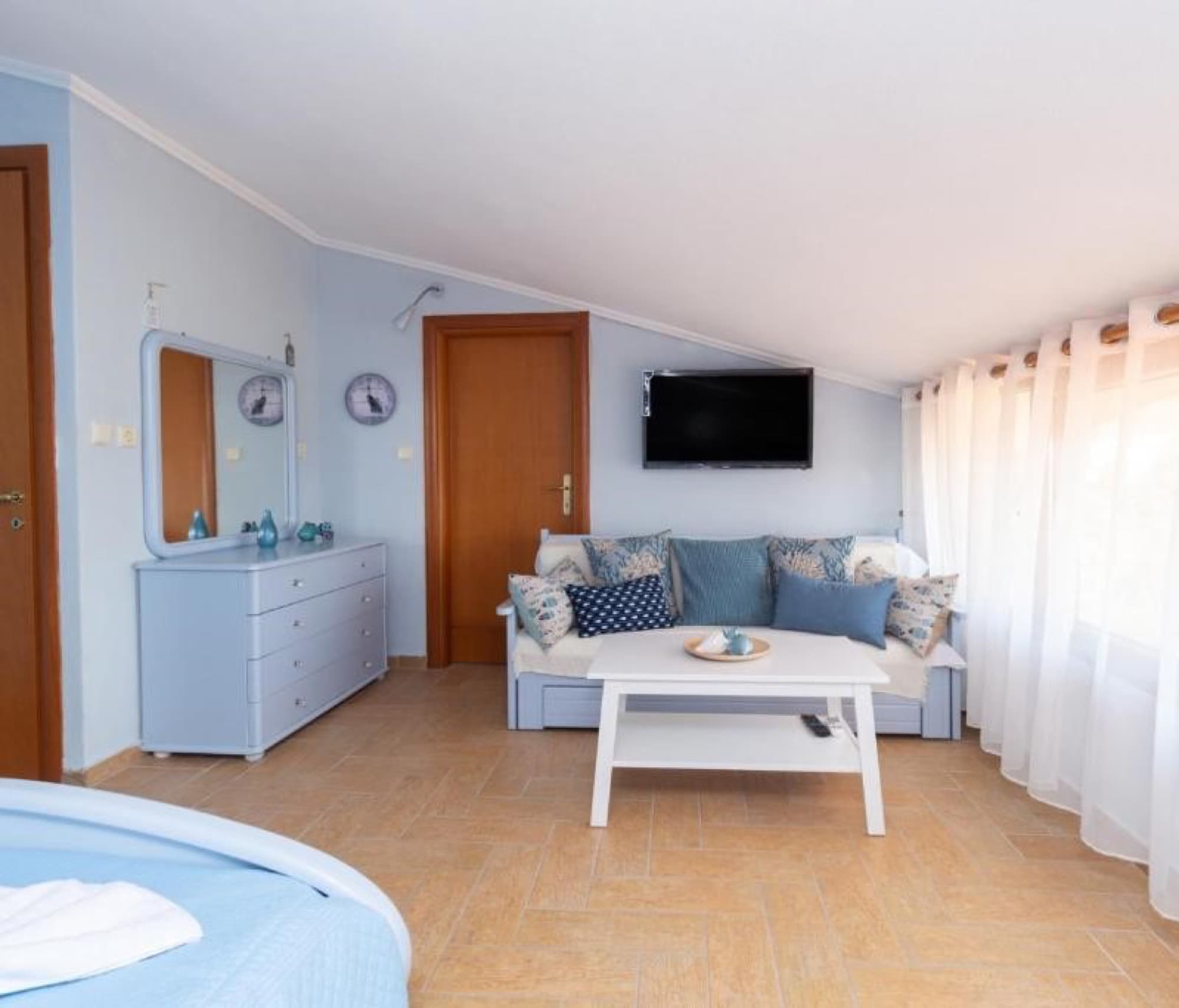 Three-Bedroom Sea-View Maisonette for Sale in Afytos, Halkidiki, Afytos – photo 11 of 27
