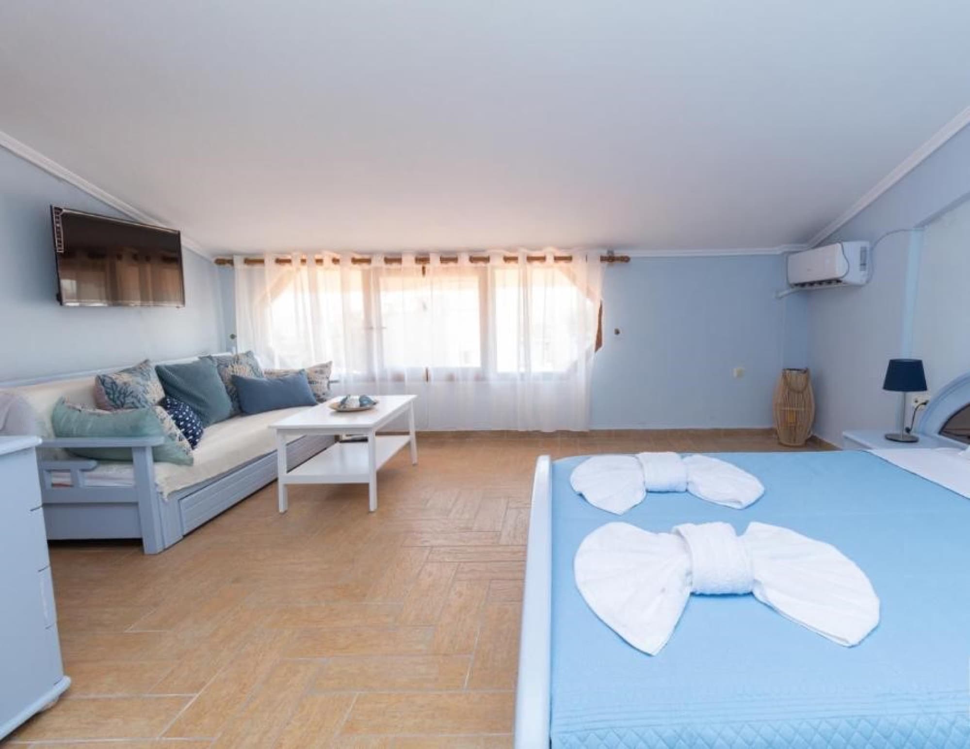 Three-Bedroom Sea-View Maisonette for Sale in Afytos, Halkidiki, Afytos – photo 12 of 27