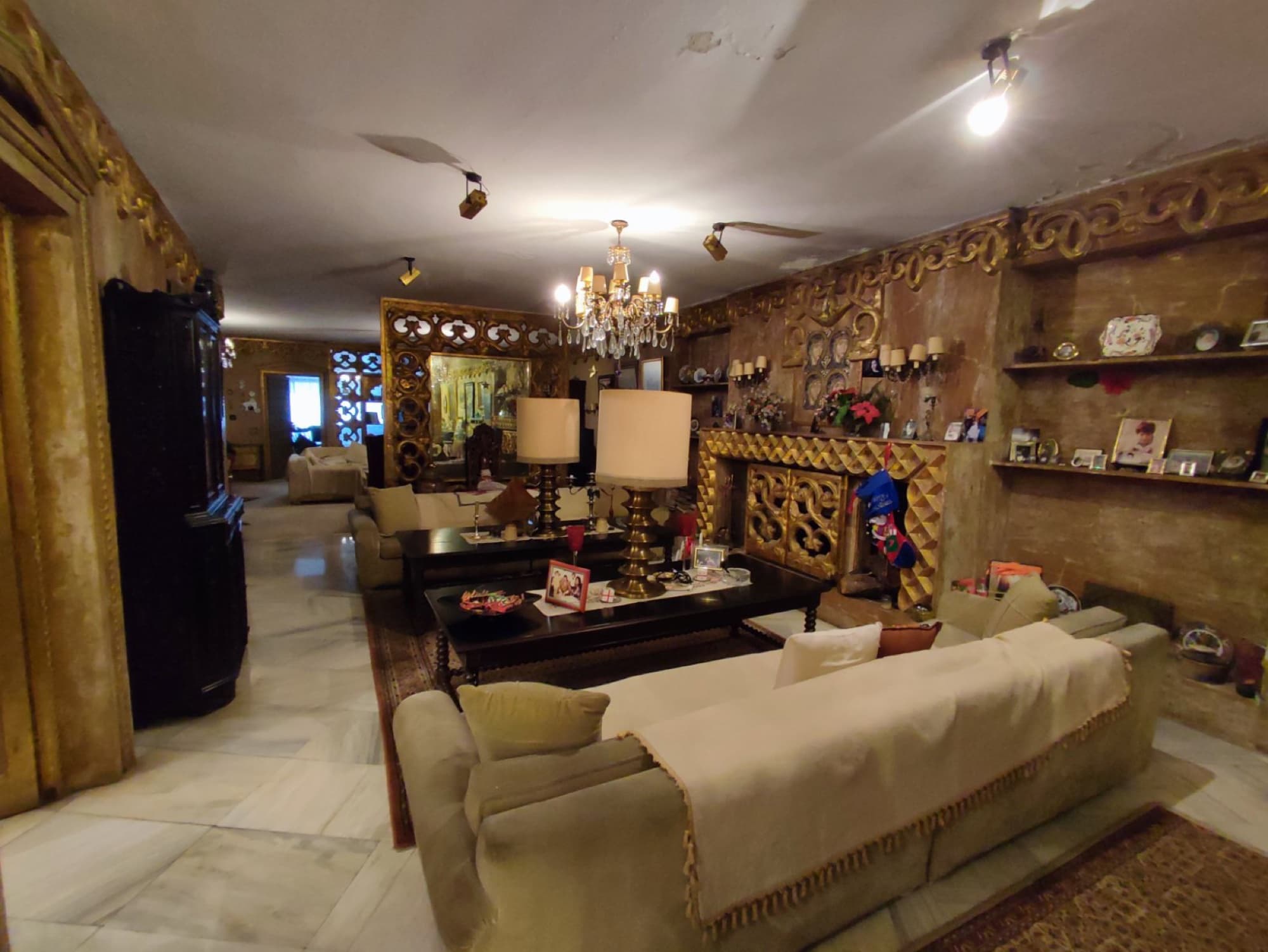 Four-Bedroom 300 m² Apartment for Sale in Analipsi, Thessaloniki, Thessaloniki – photo 6 of 9