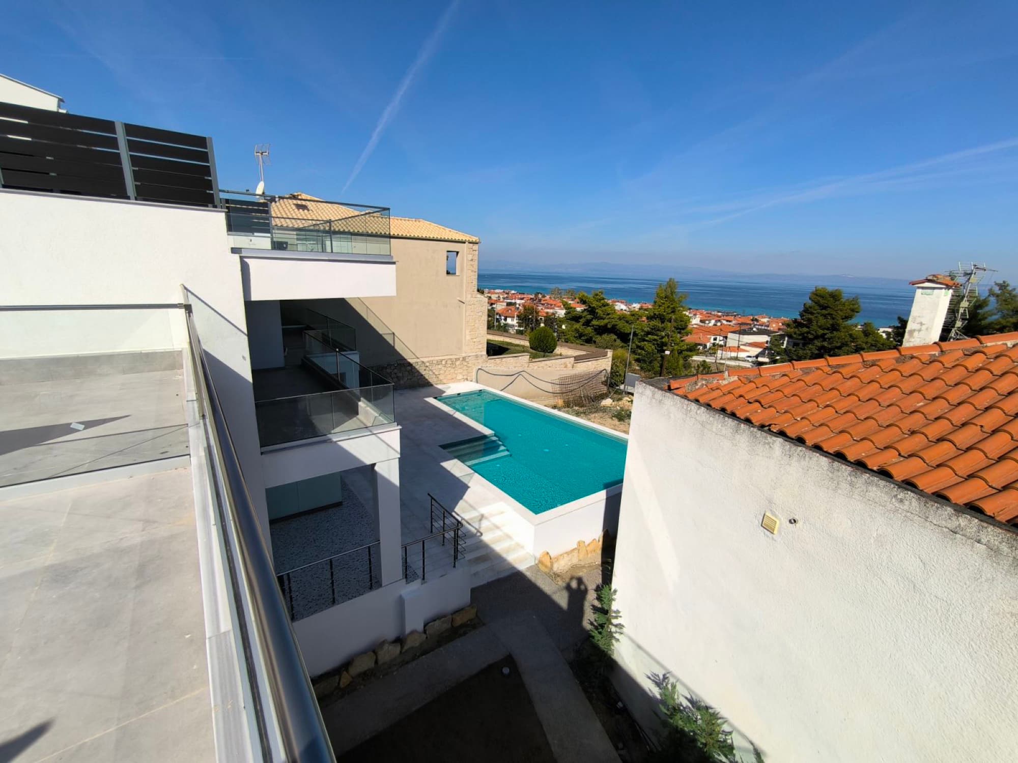 Two-Bedroom Sea-View Maisonette for Sale in Polychrono, Halkidiki, Polychrono – photo 3 of 30