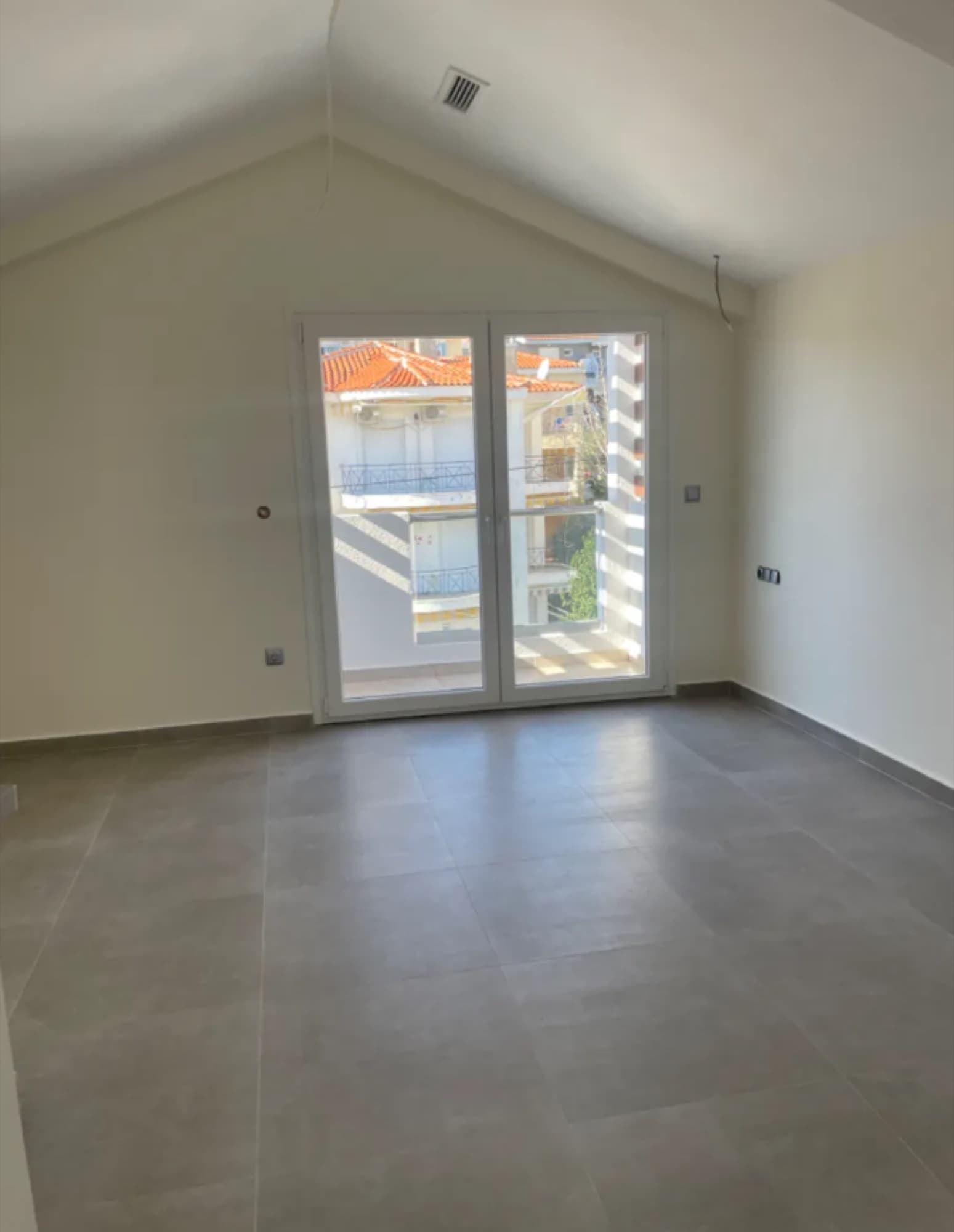 100 m² Two-Bedroom Maisonette for Sale in Kallithea, Halkidiki, Kallithea – photo 12 of 20