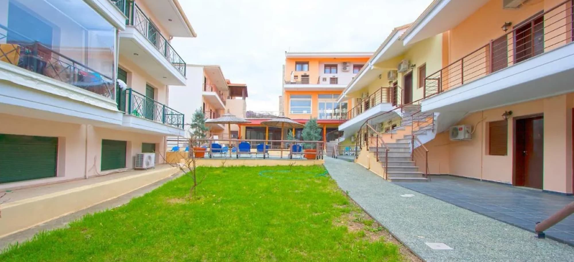 1,050 m² Apartment Complex for Sale in Kriopighi, Halkidiki, Kriopighi – photo 11 of 11