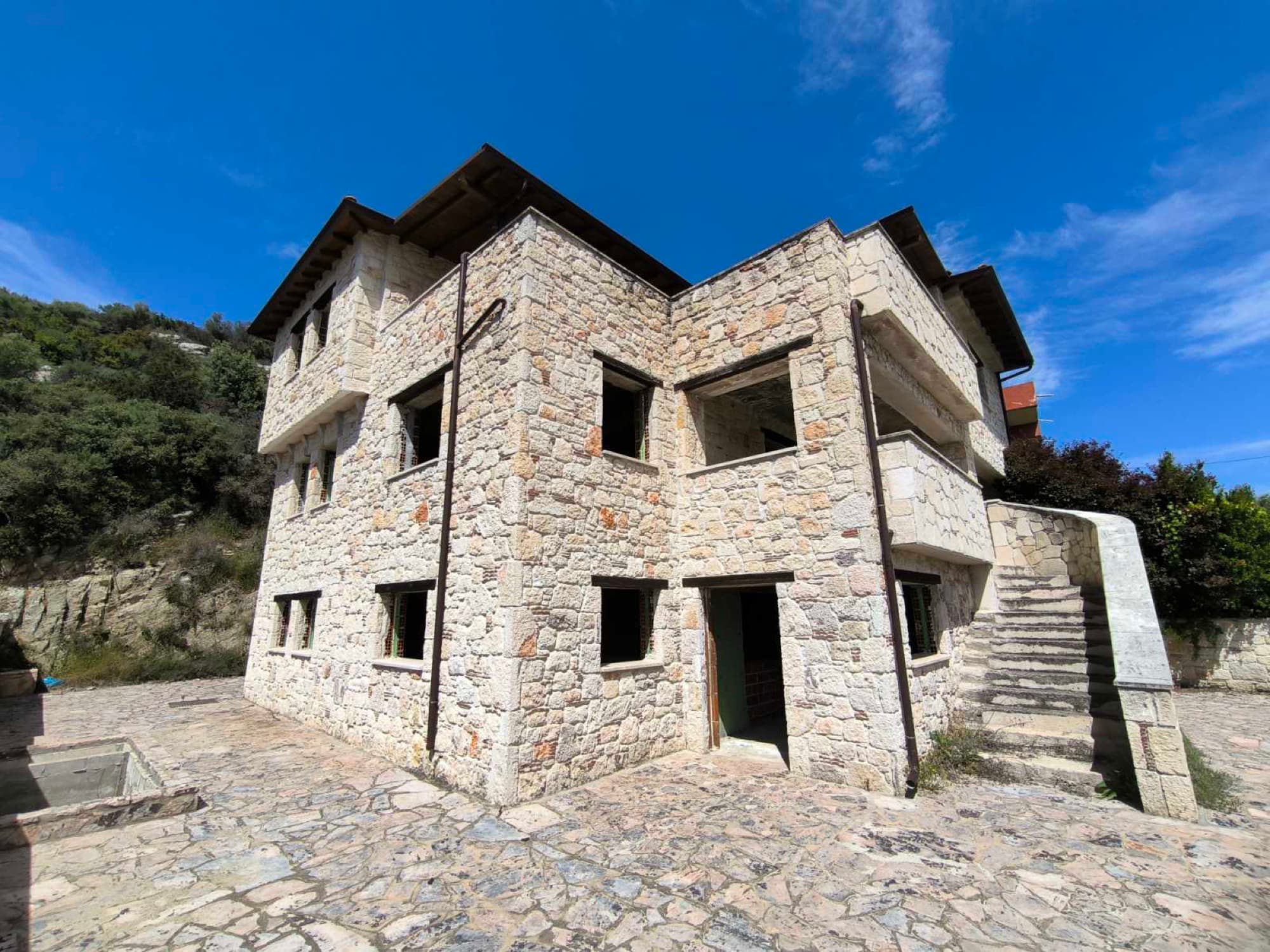 Unfinished 370 m² Three-Storey House for Sale in Toroni, Halkidiki, Toroni – photo 16 of 19