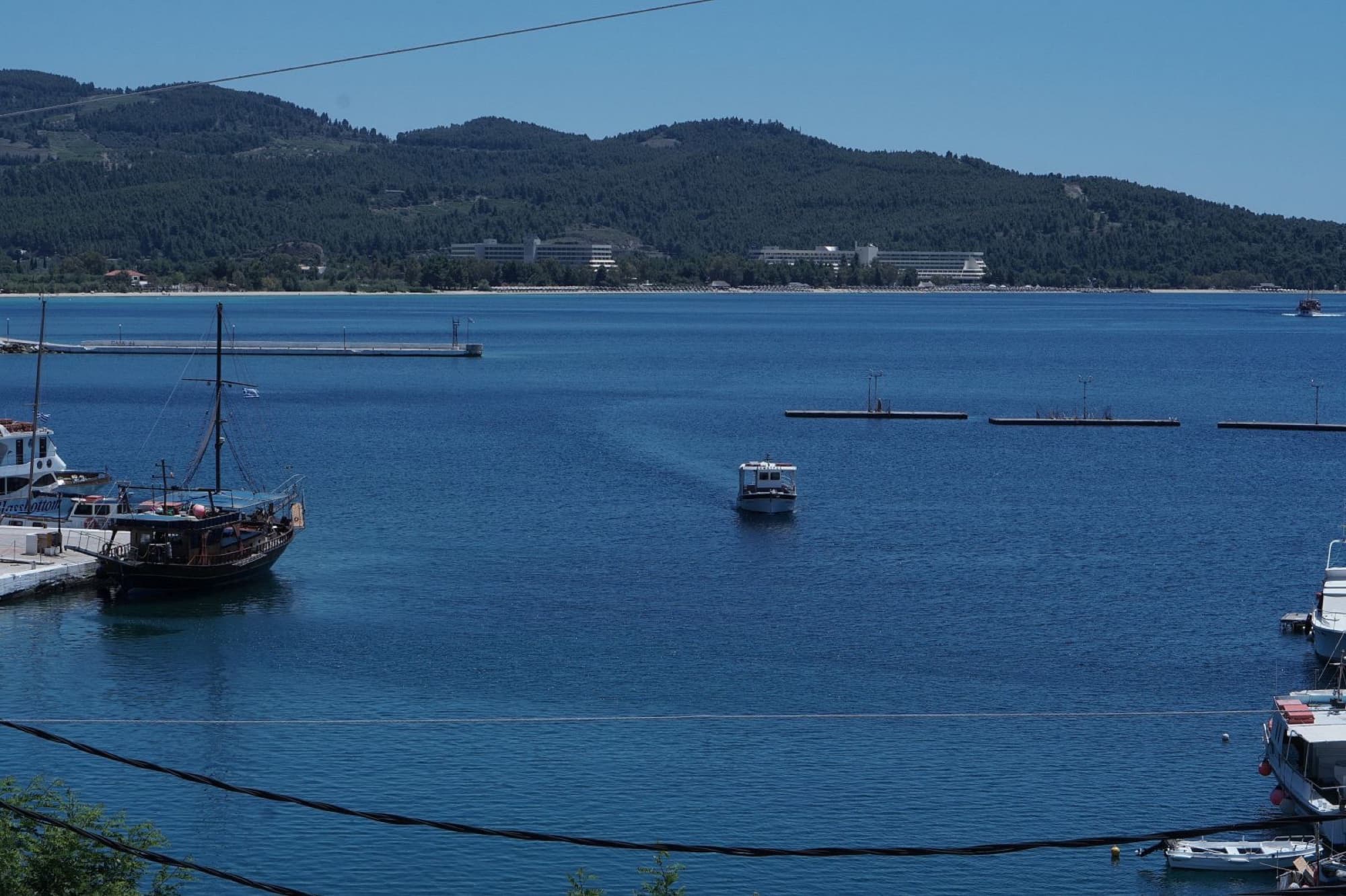 13-Room Sea-View Hotel for Sale in Neos Marmaras, Sithonia, Neos Marmaras – photo 10 of 26