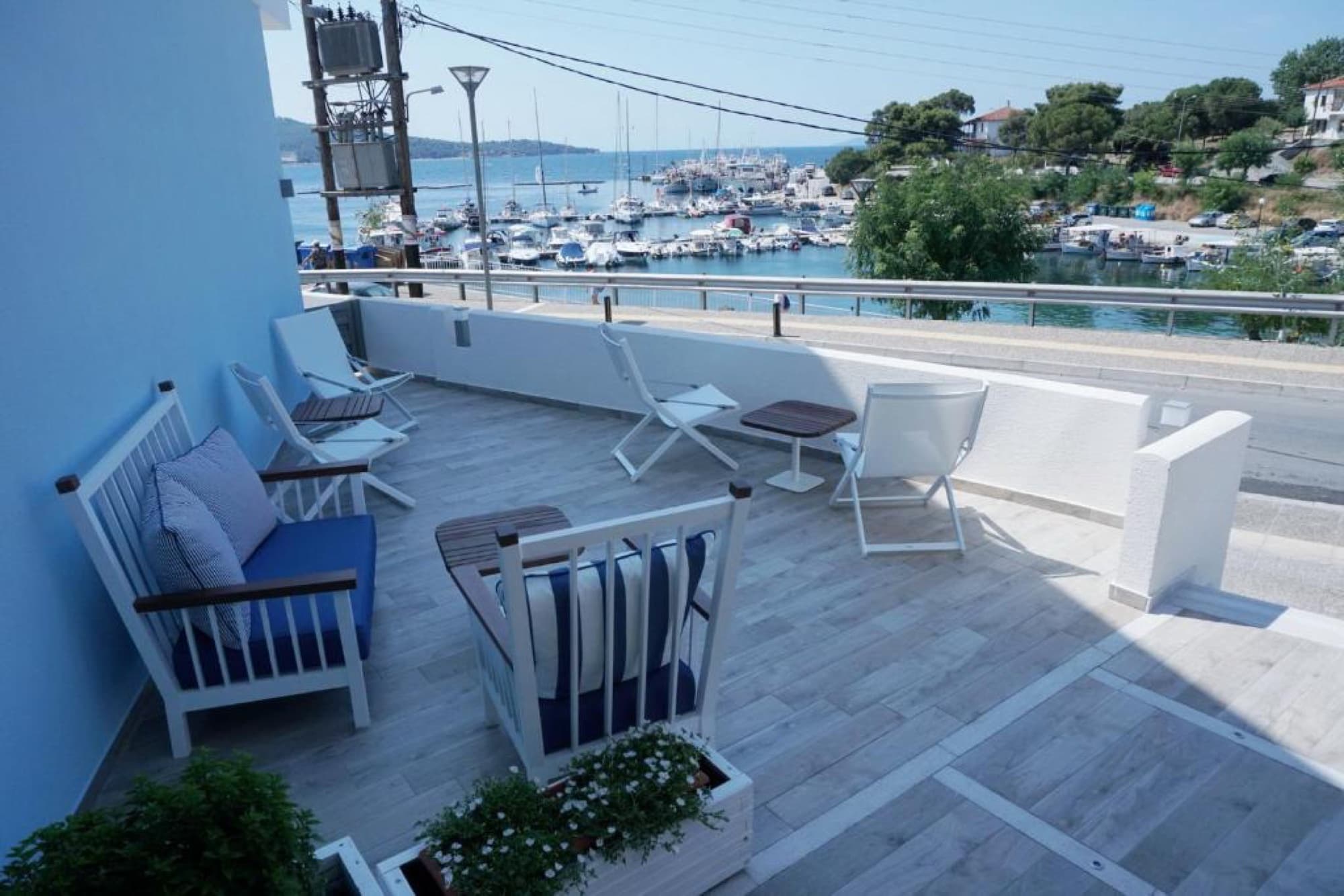 13-Room Sea-View Hotel for Sale in Neos Marmaras, Sithonia, Neos Marmaras – photo 12 of 26