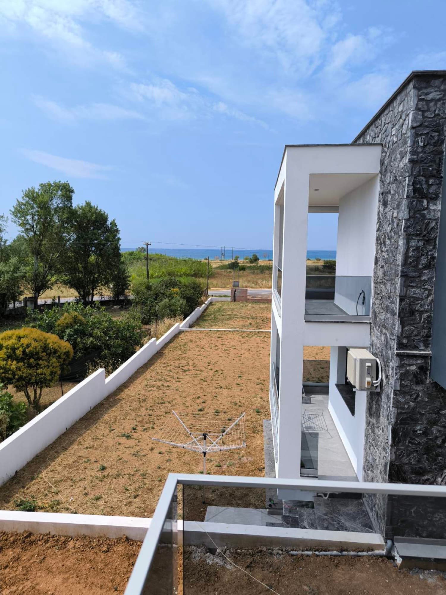 Two-Bedroom Sea-View Maisonette for Sale in Moudania, Halkidiki, Paralia Dionisiou – photo 5 of 17